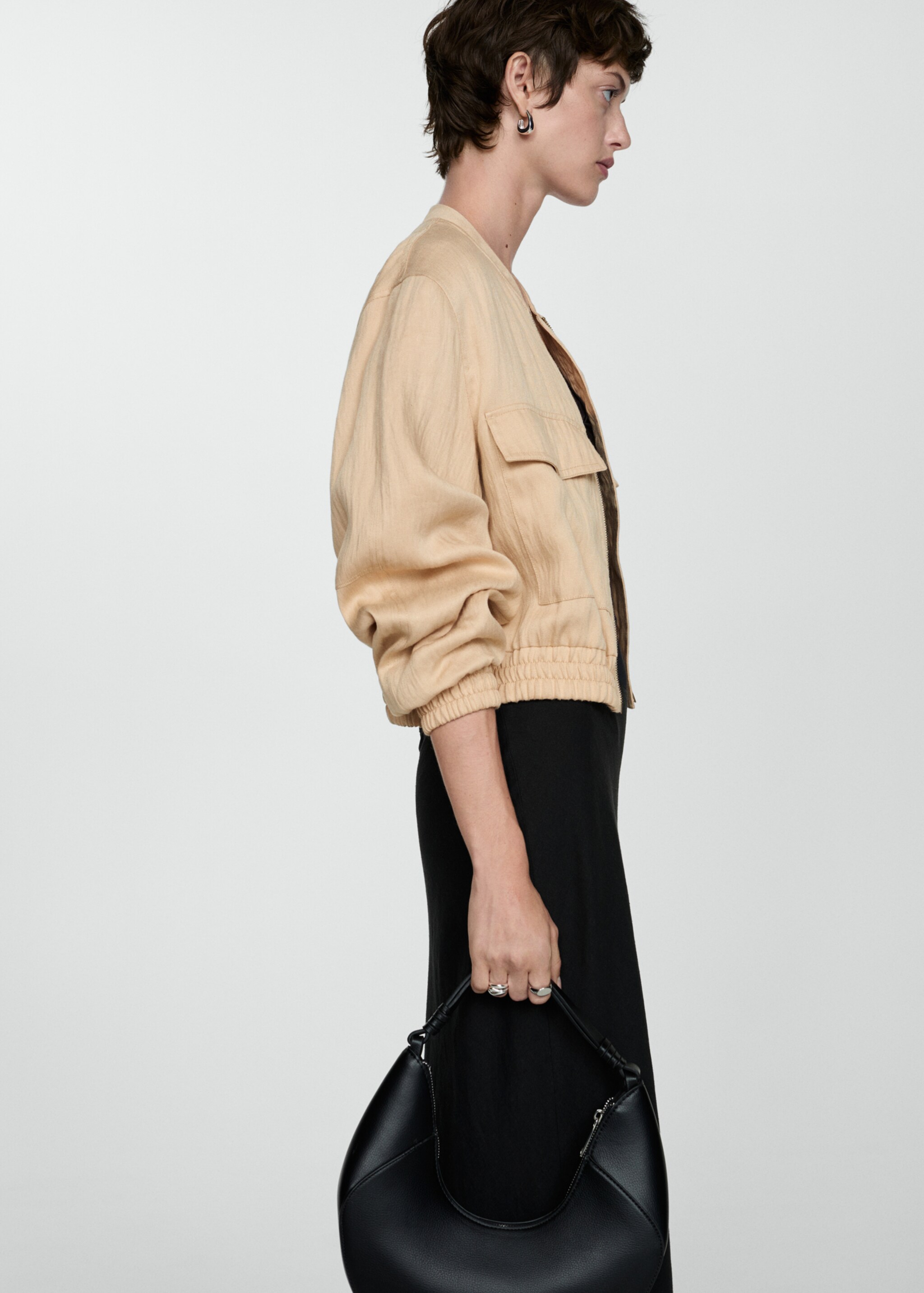 Bomber jacket - Details of the article 2