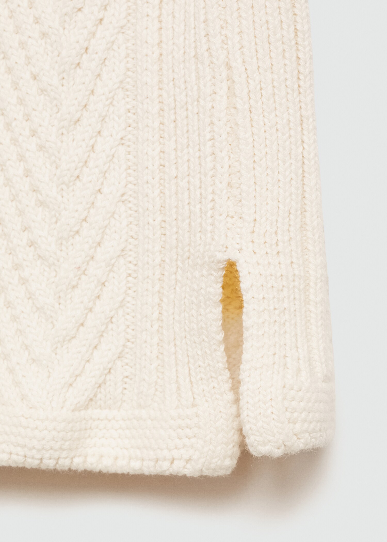 Braided-knit gilet - Details of the article 0