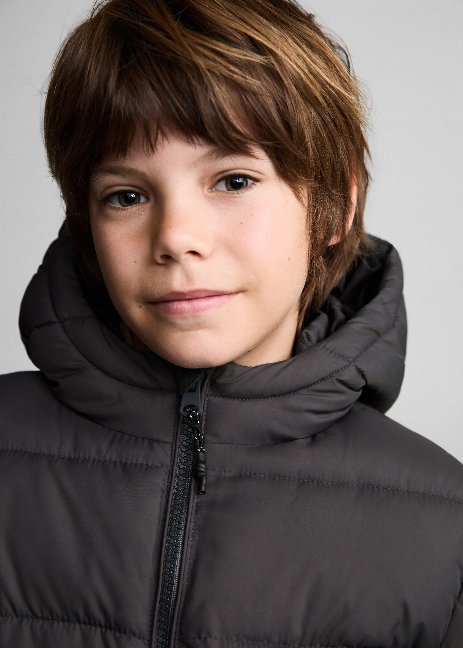 Hood quilted coat - Details of the article 1