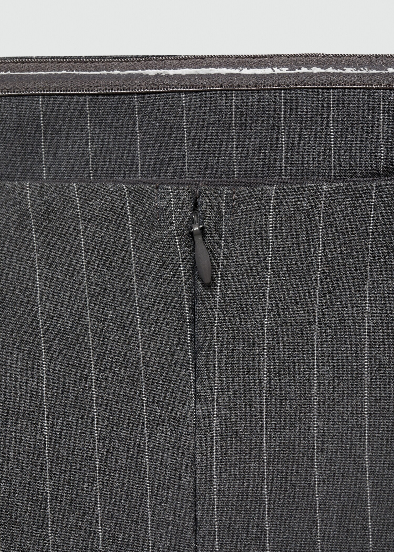 Strapless top with pinstripe - Details of the article 0