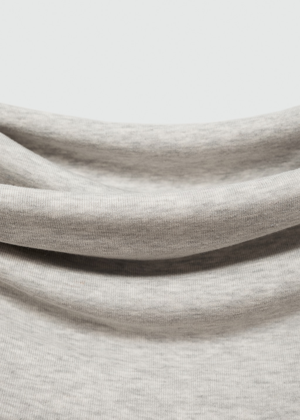 Mango Off shoulders T-shirt
