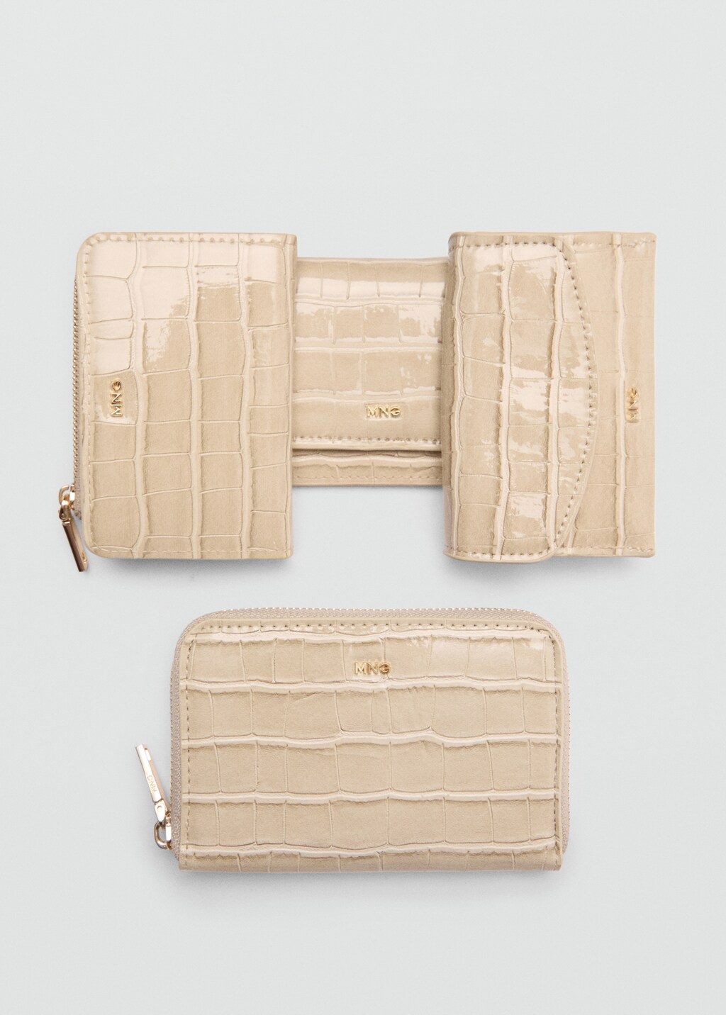 Crocodile effect purse