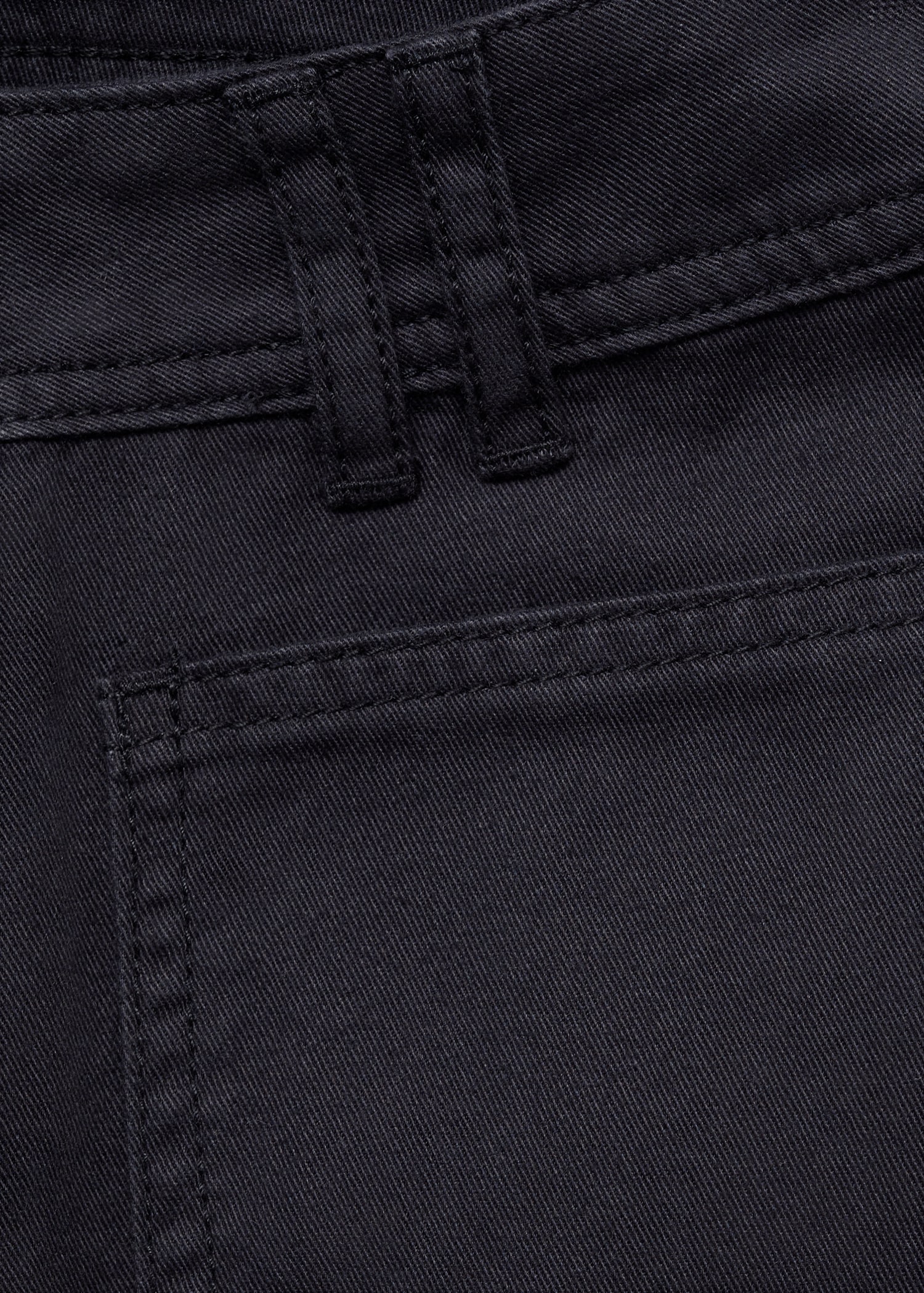 Pockets straight trousers - Details of the article 0