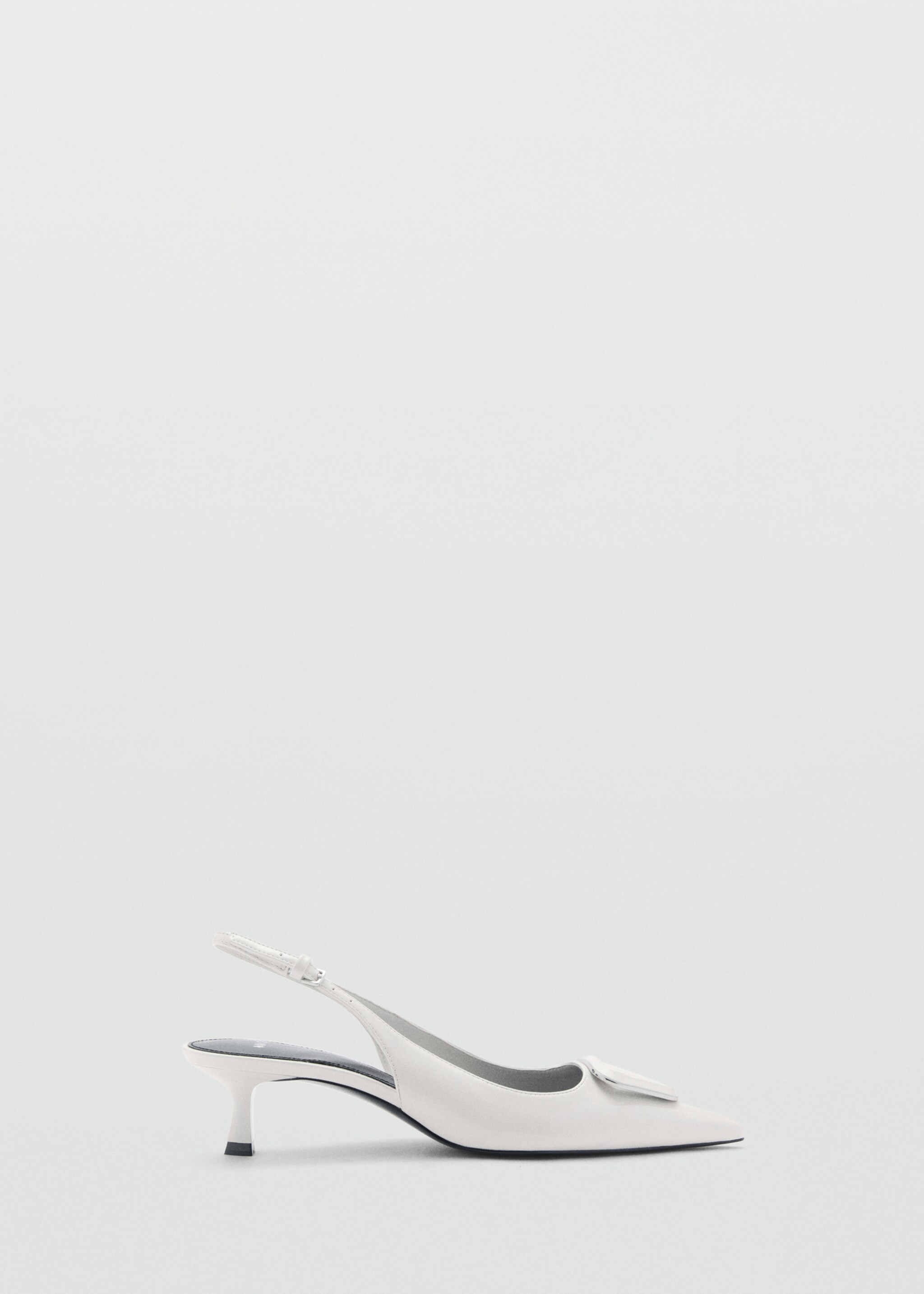 Heeled-shoe with detail - Article without model, White. Ref: 77074051-00.