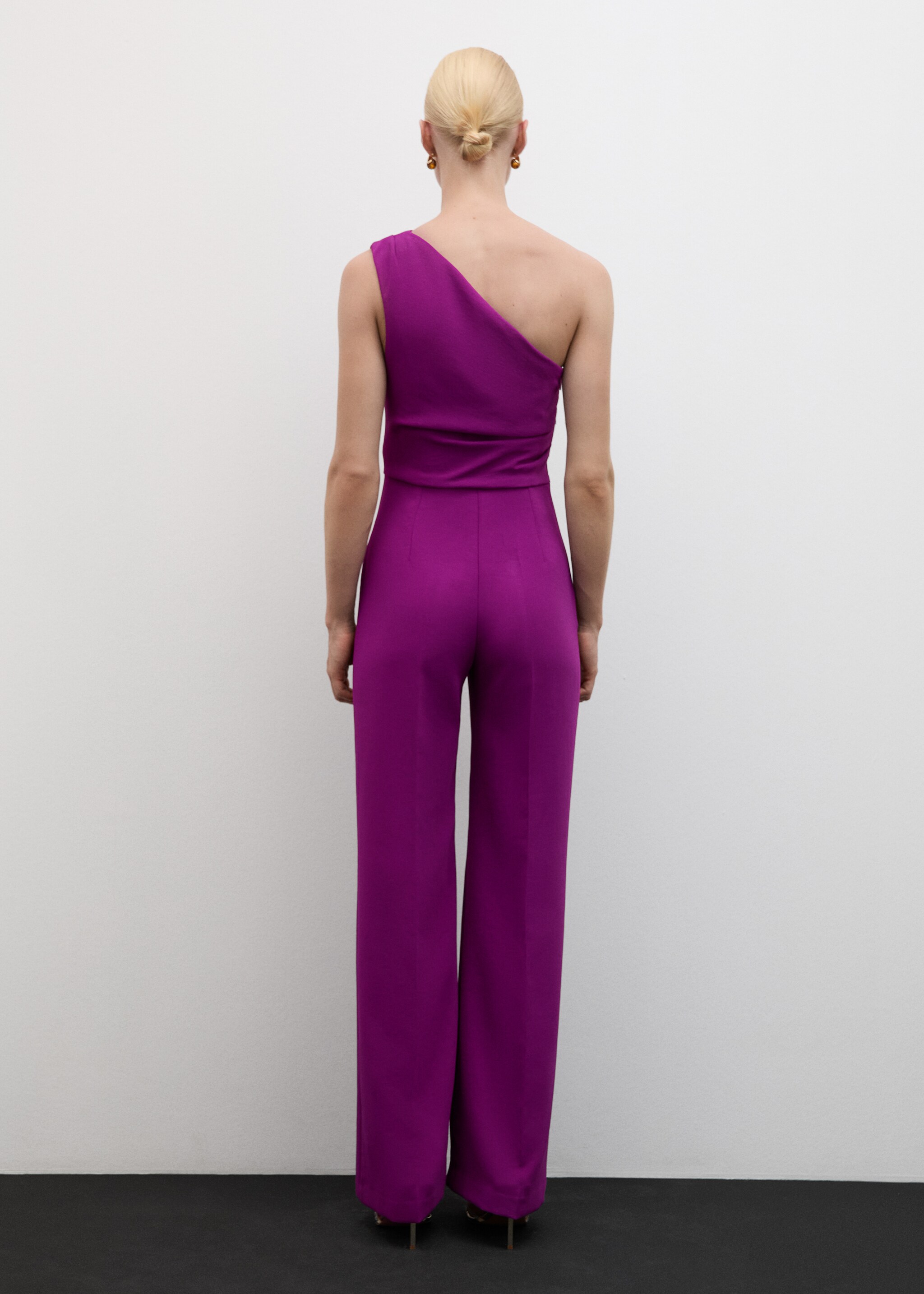 Asymmetrische jumpsuit met gedrapeerde detail - Achterkant van het artikel