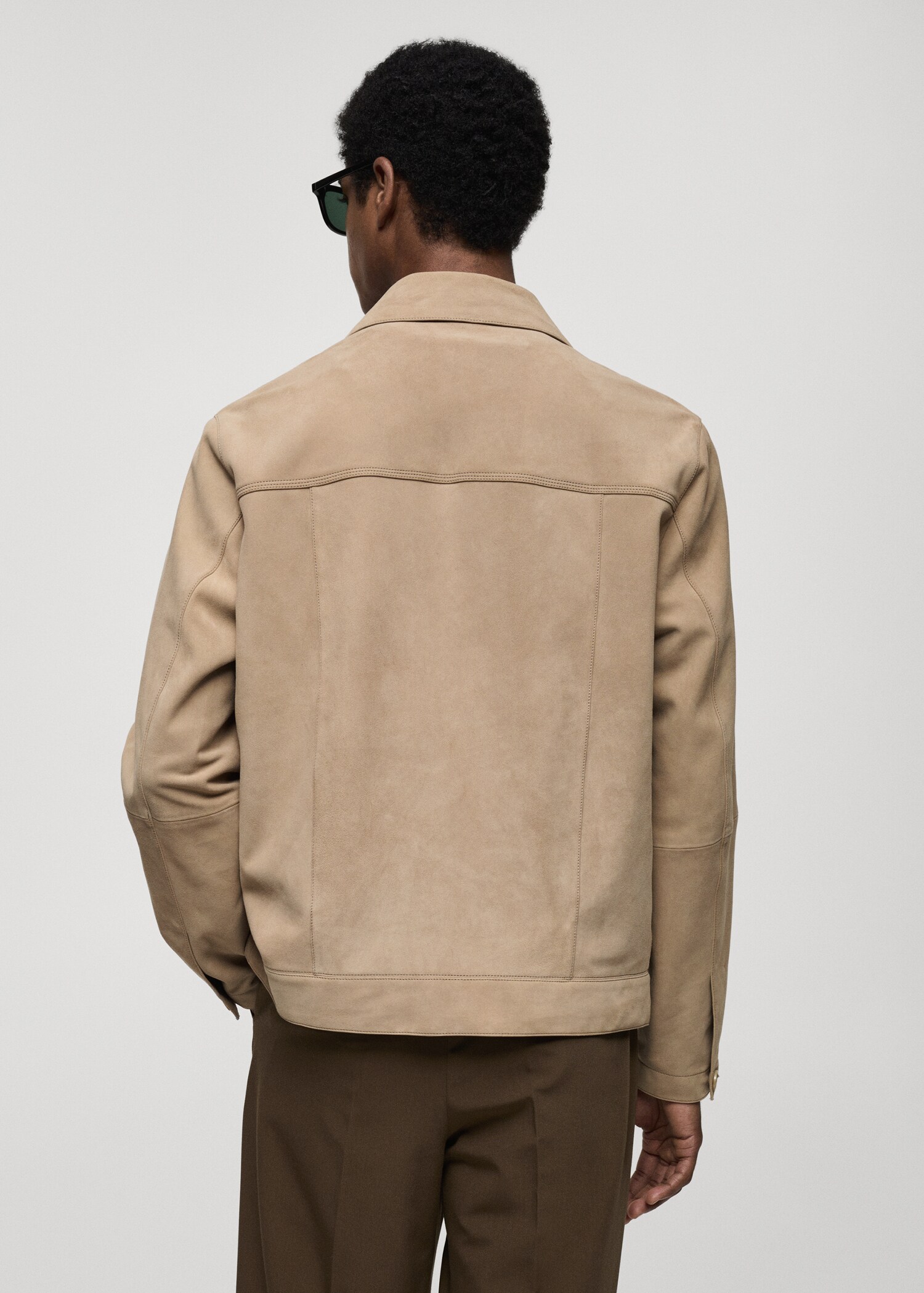 Jacke aus 100 % Wildleder mit Taschen - Rückseite des Artikels