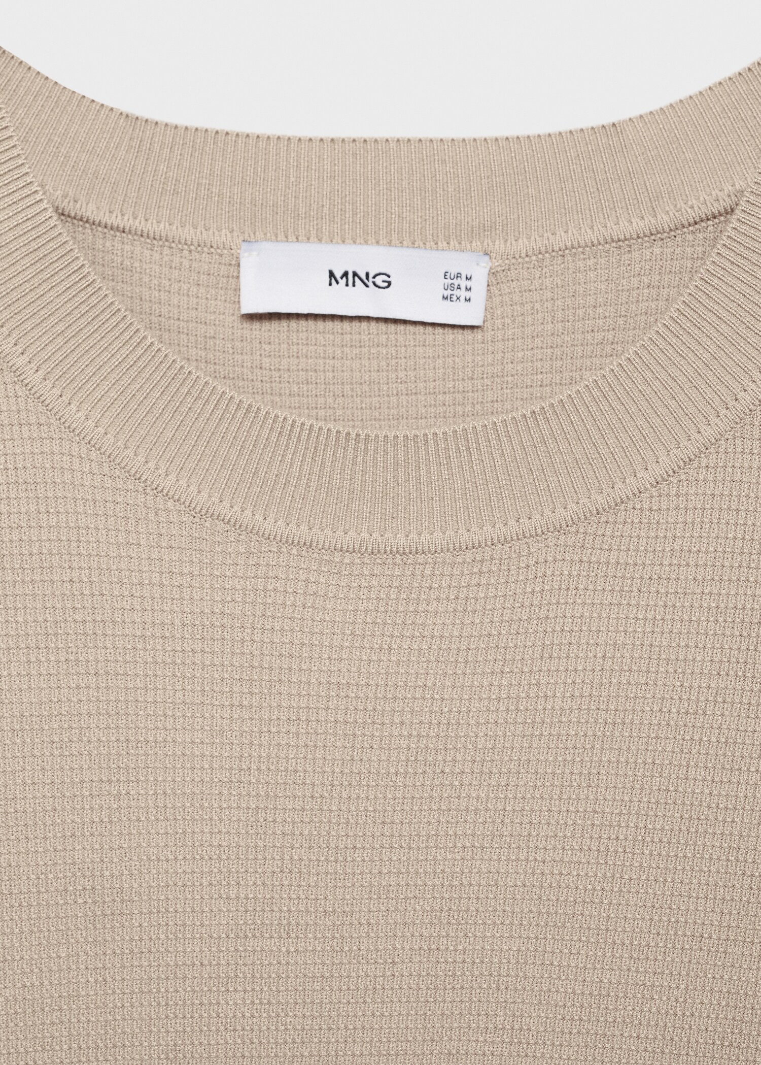 Structured knitted t-shirt - Details of the article 8