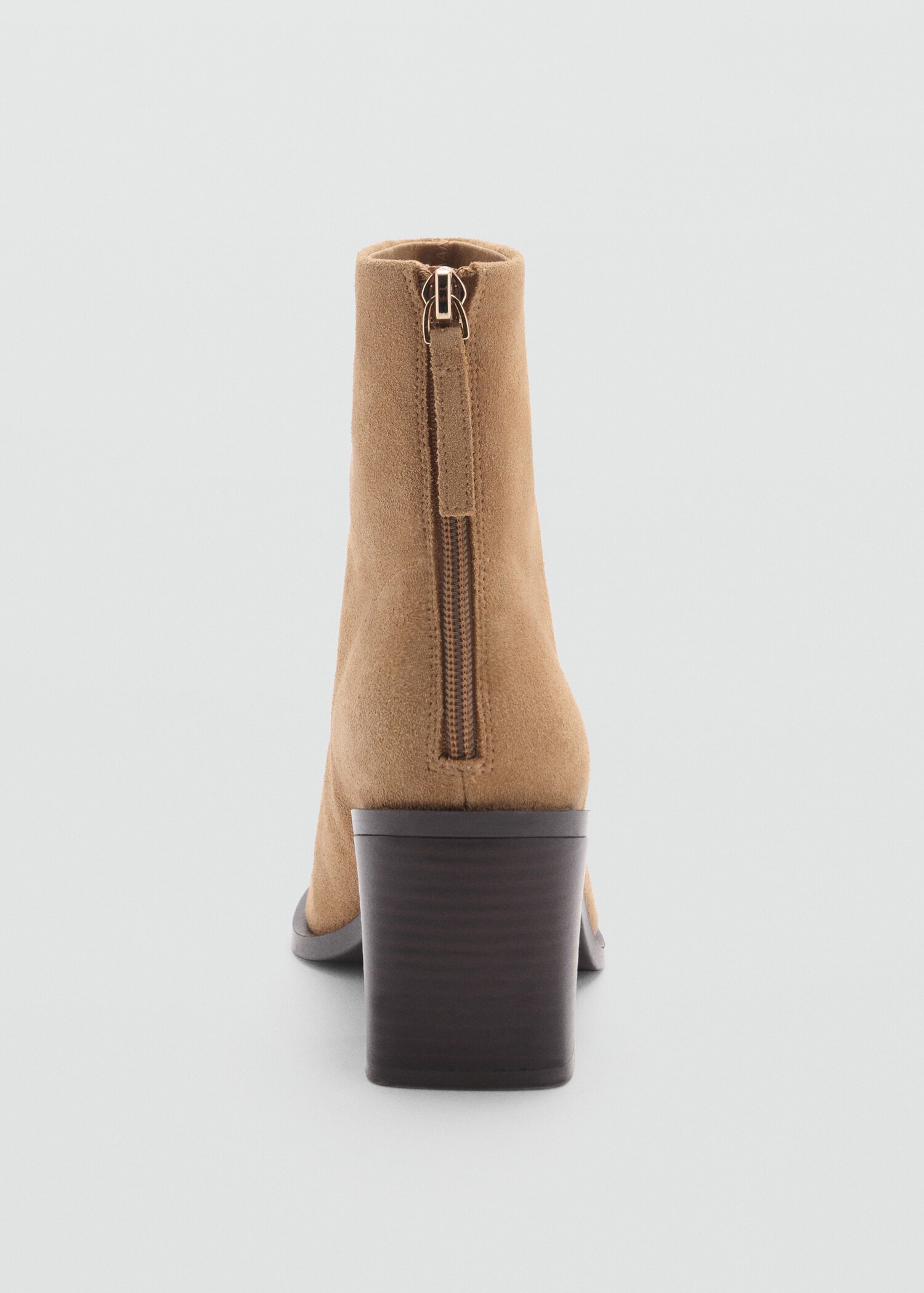 Heeled leather ankle boot - Details of the article 1