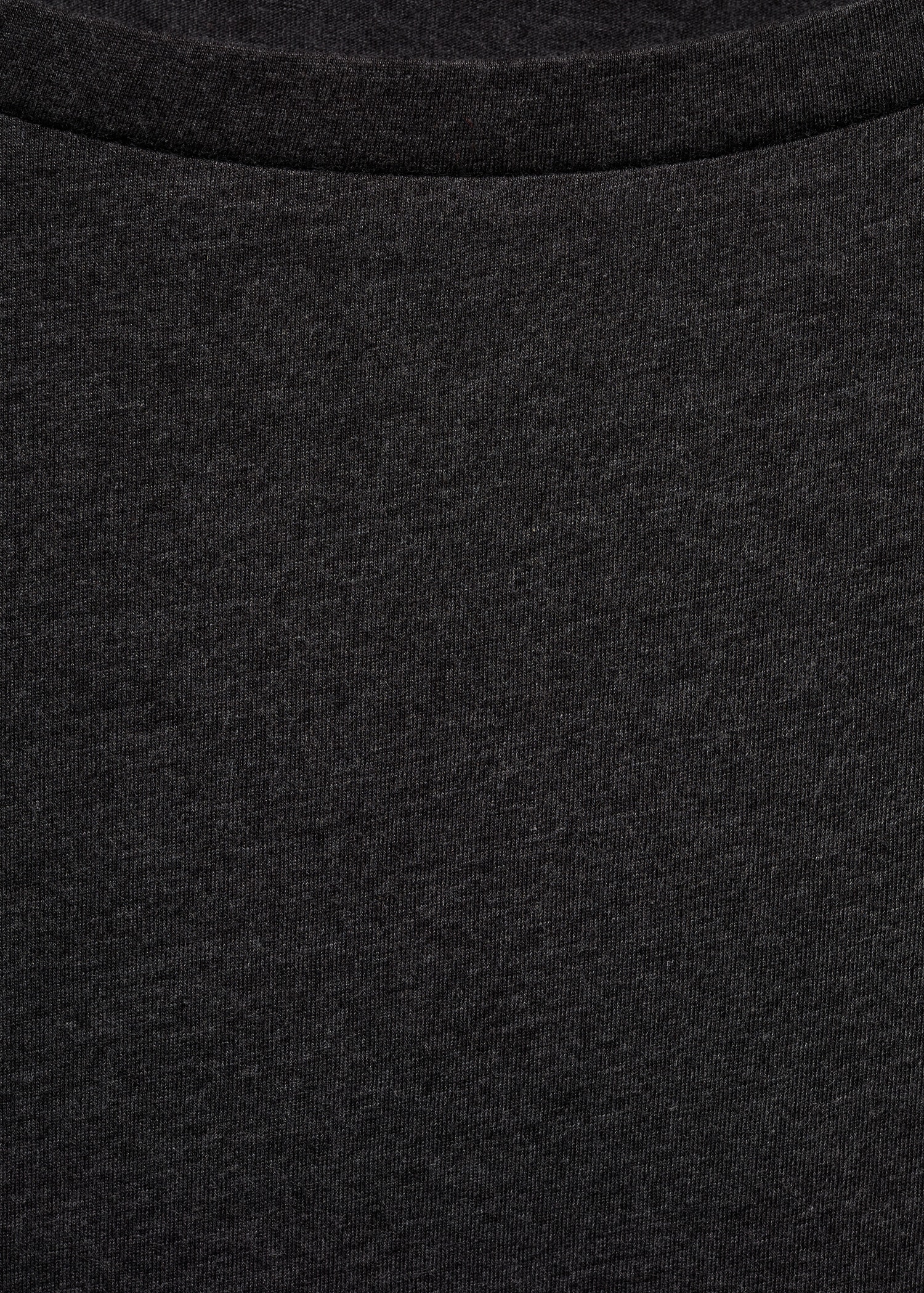 Long-sleeved boat-neck t-shirt - Details of the article 8