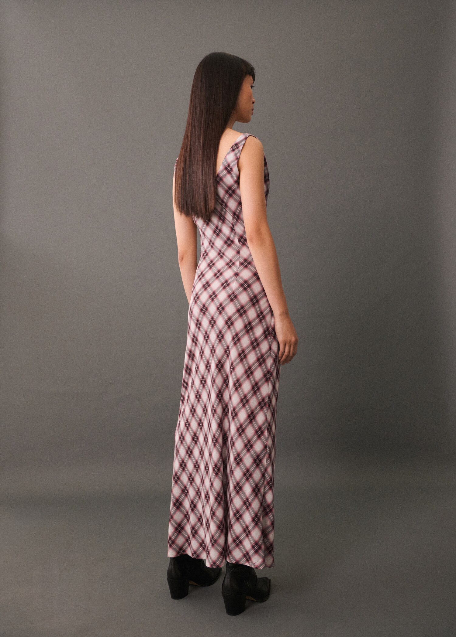 Vestido midi estampado cuadros - Reverso del artículo