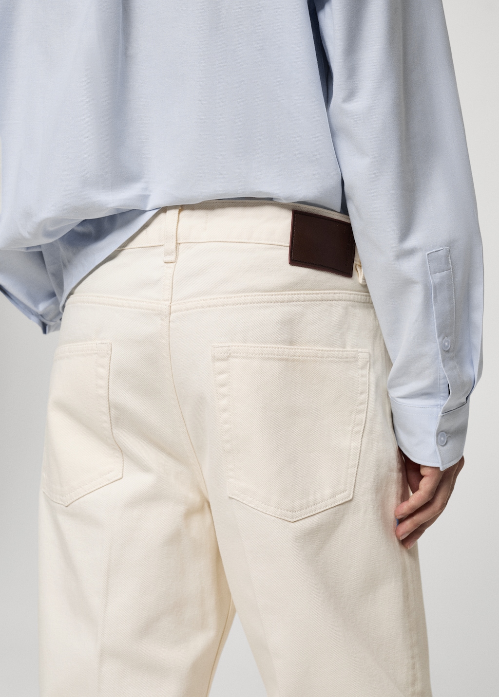 MANGO MAN Jeans relaxed fit raya planchada crudo 34 Hombre