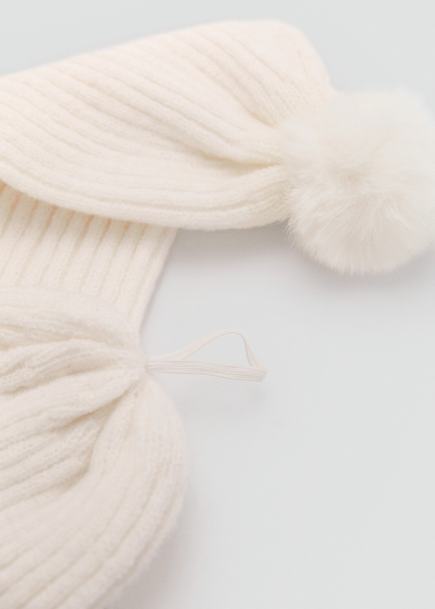 Écharpe maille pompon - Détail de l'article 1