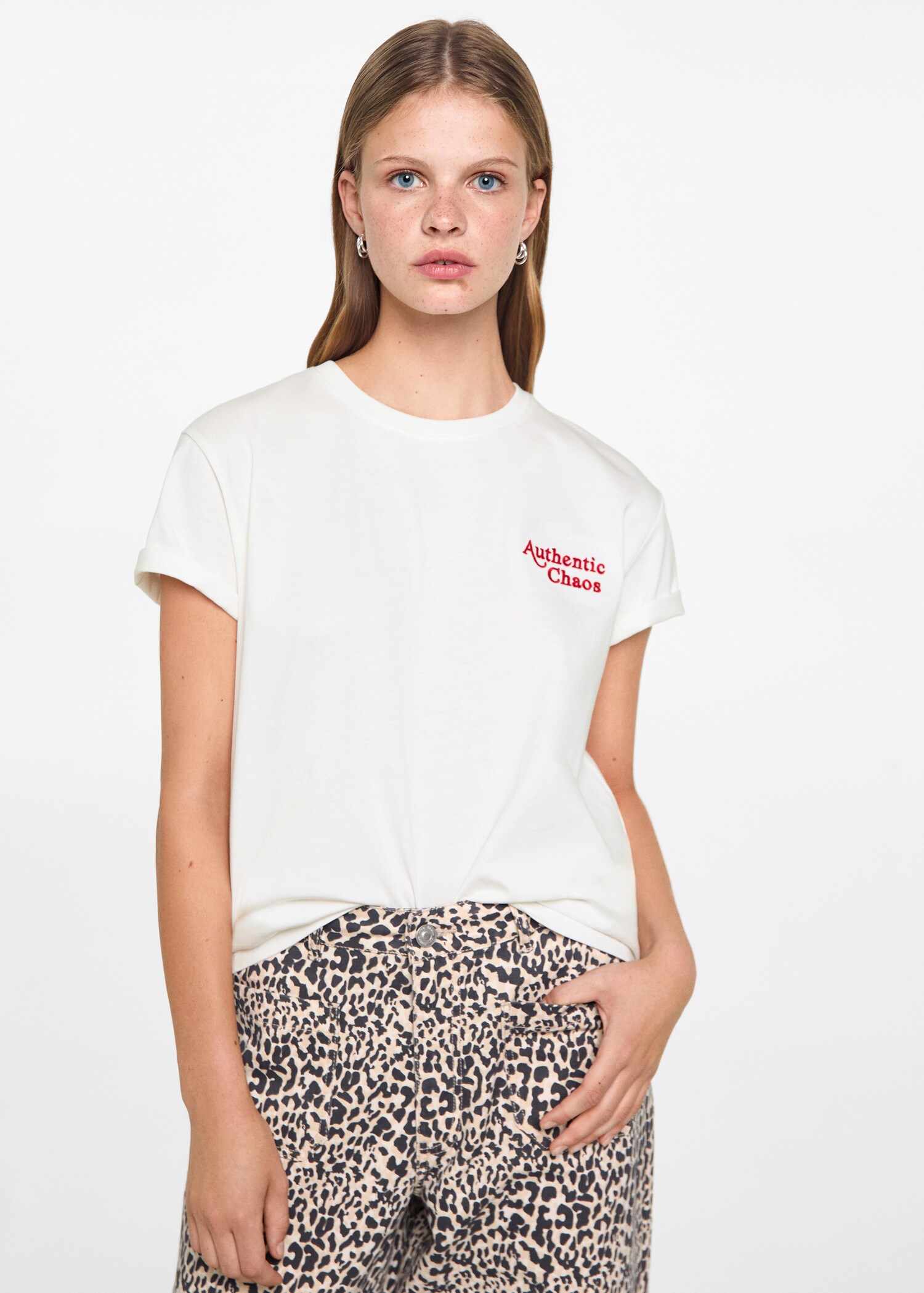 Katoenen T-shirt met geborduurd detail - Middenvlak