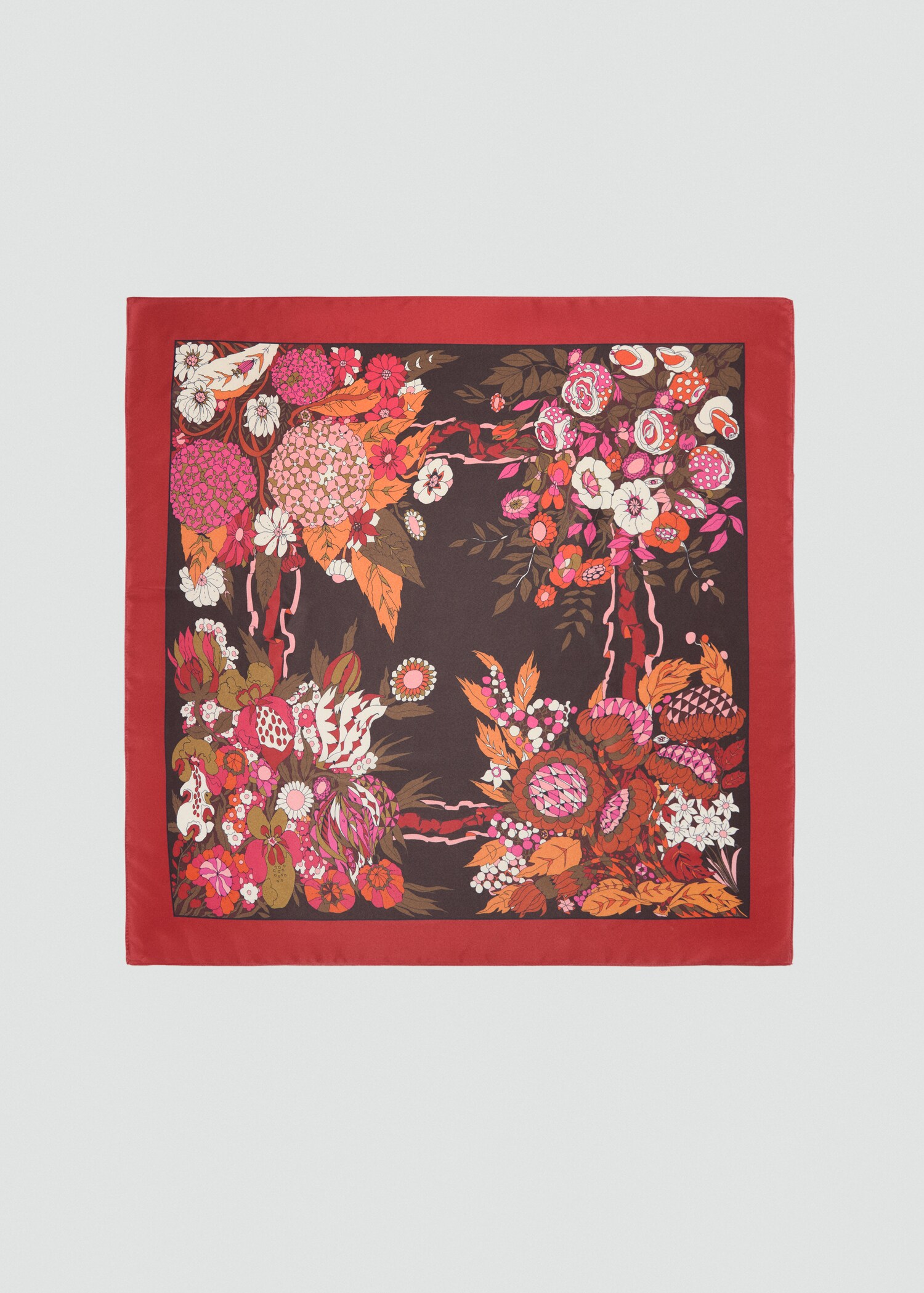 Foulard à fleurs - Article sans modèle