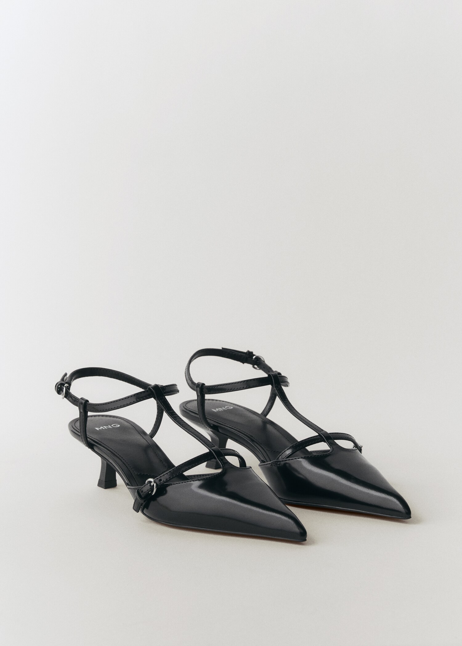 Kitten-heel leather shoes - Medium plane