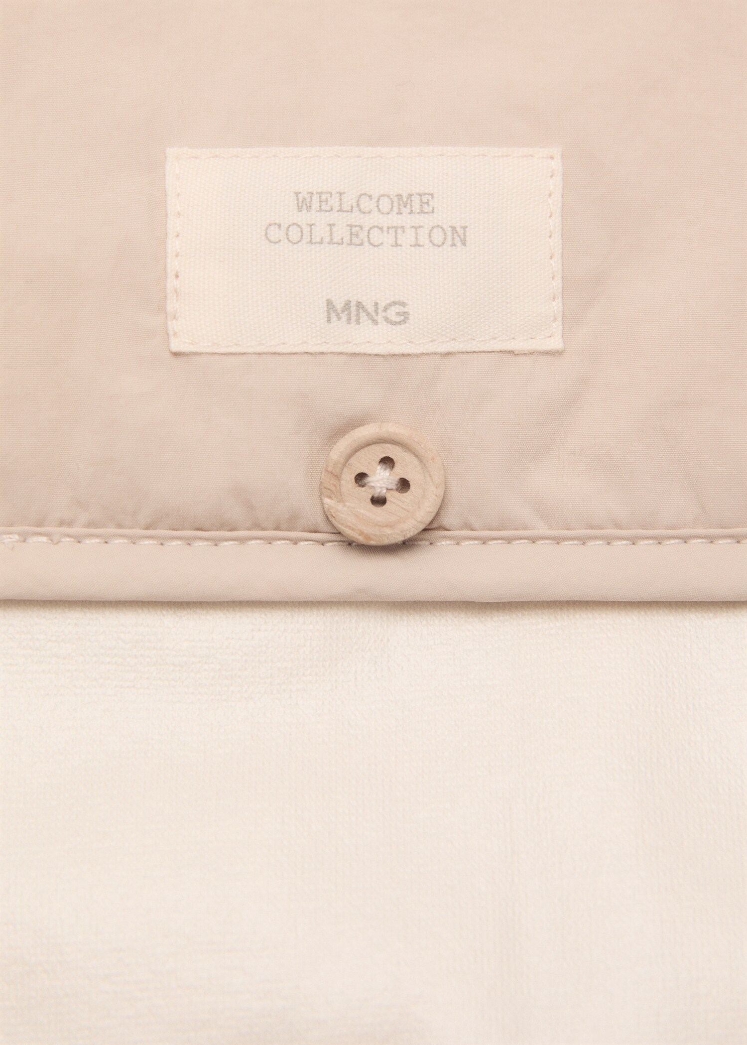 Travel changing mat - Details of the article 2