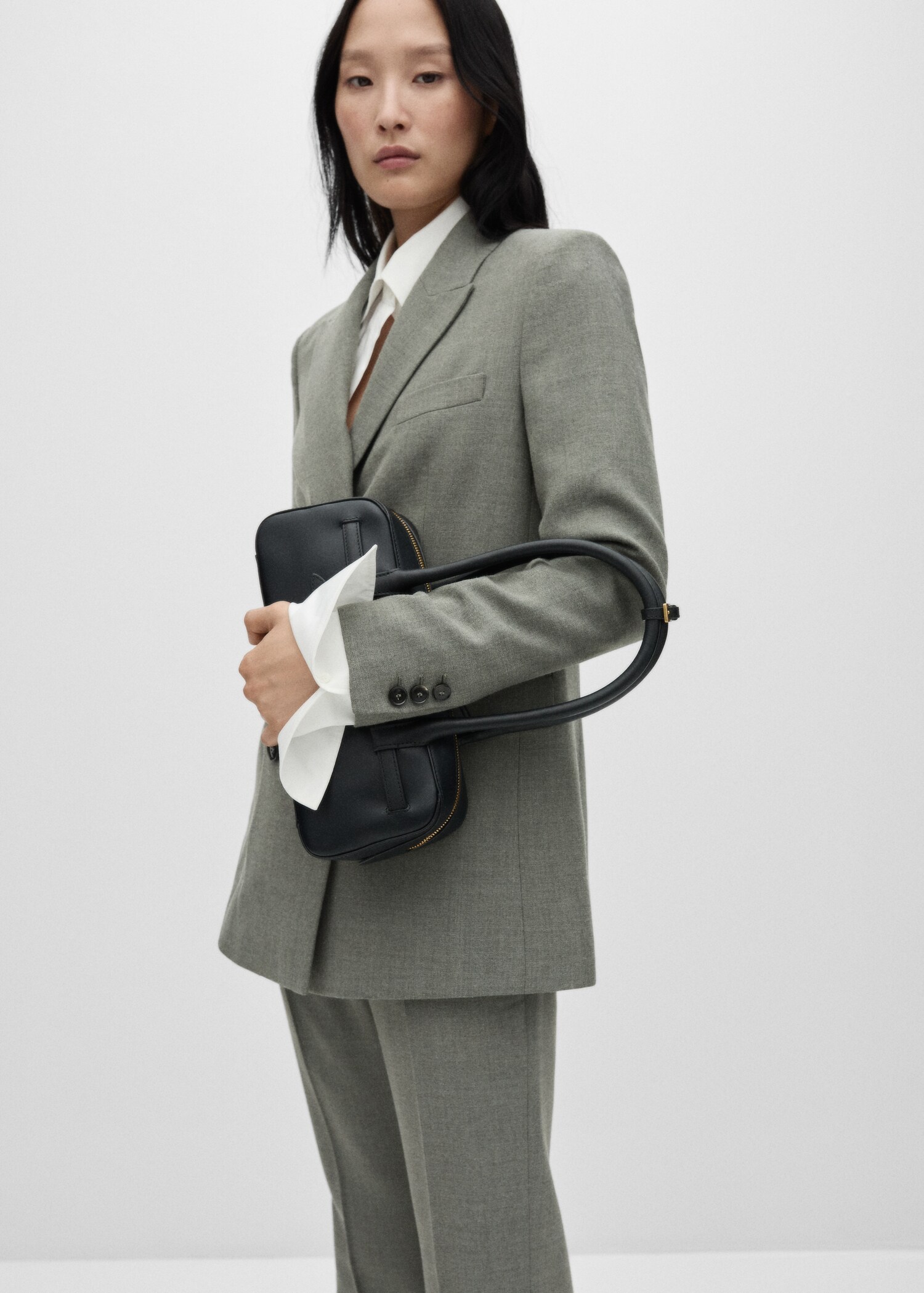 Double-breasted suit jacket - Details of the article 7