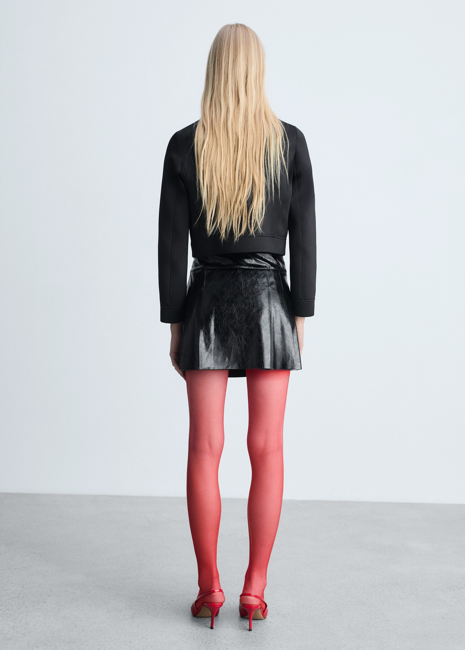 Leather-effect pleated mini-skirt - Reverse of the article