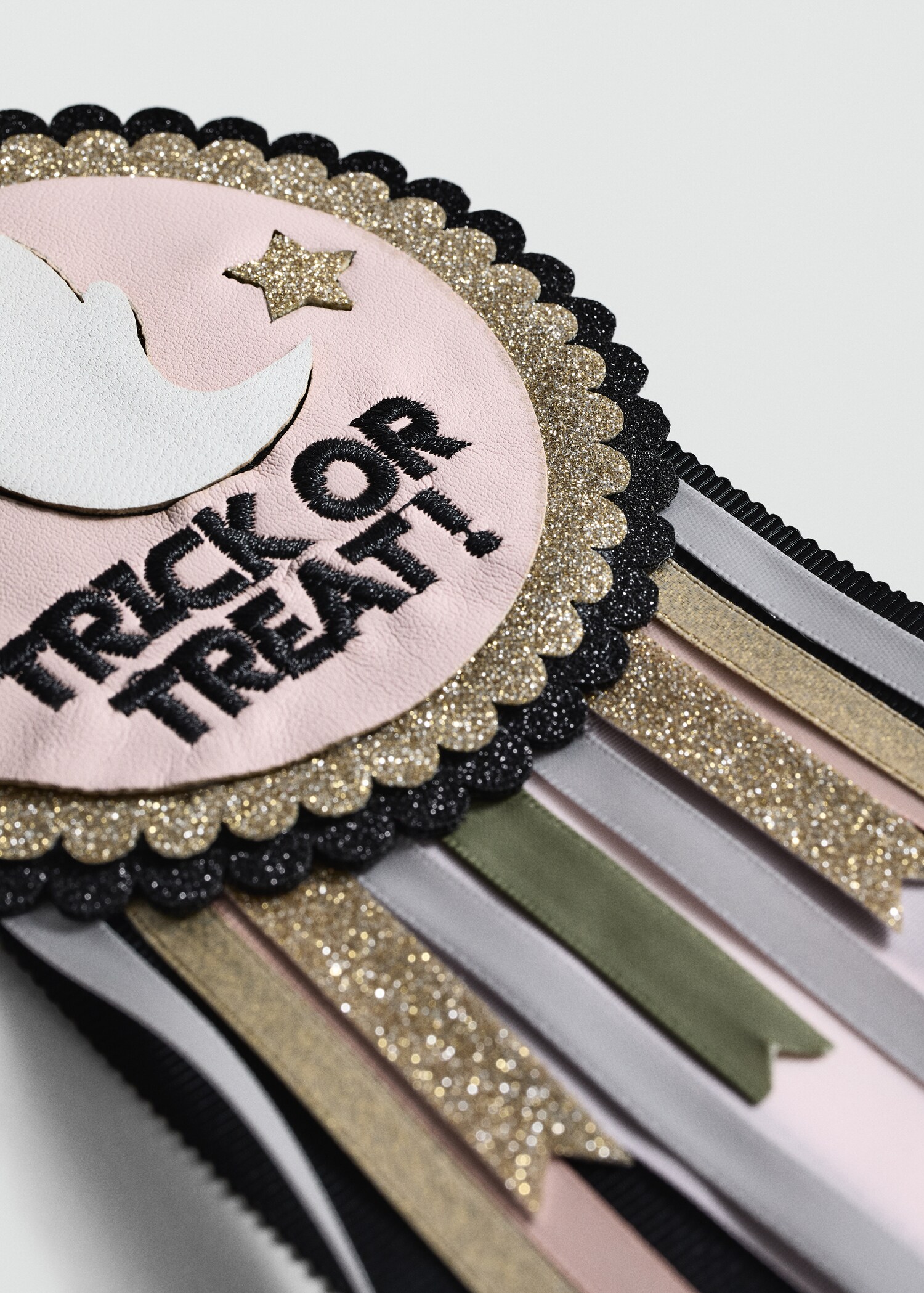 Broche Halloween - Plan moyen