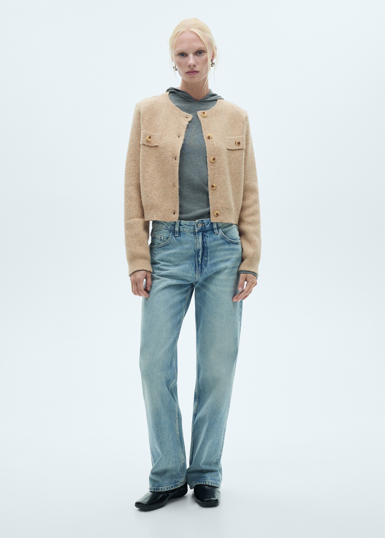 Ribbed knitted cardigan with buttons - Details of the article 6