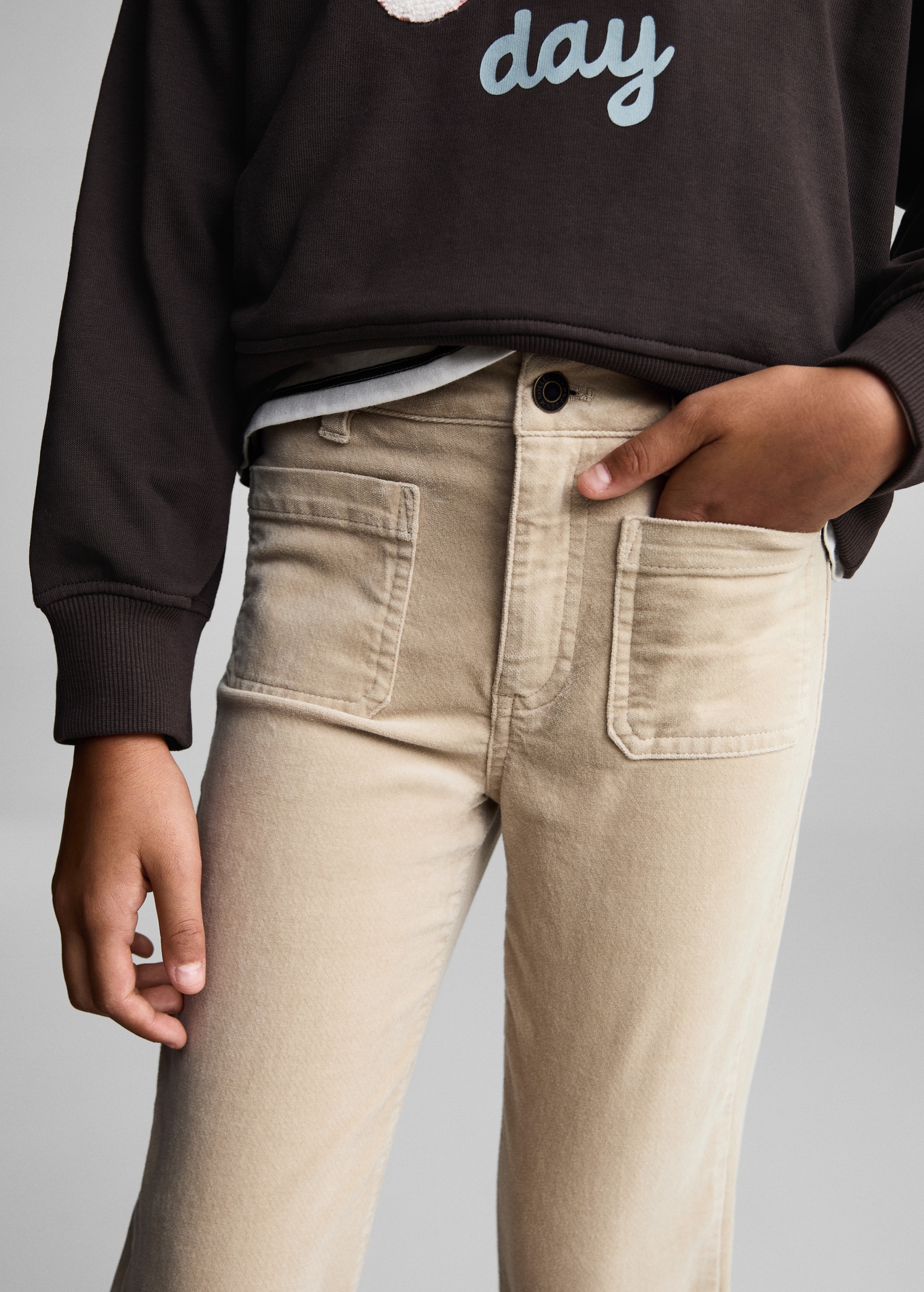 Velvet flared trousers - Details of the article 6