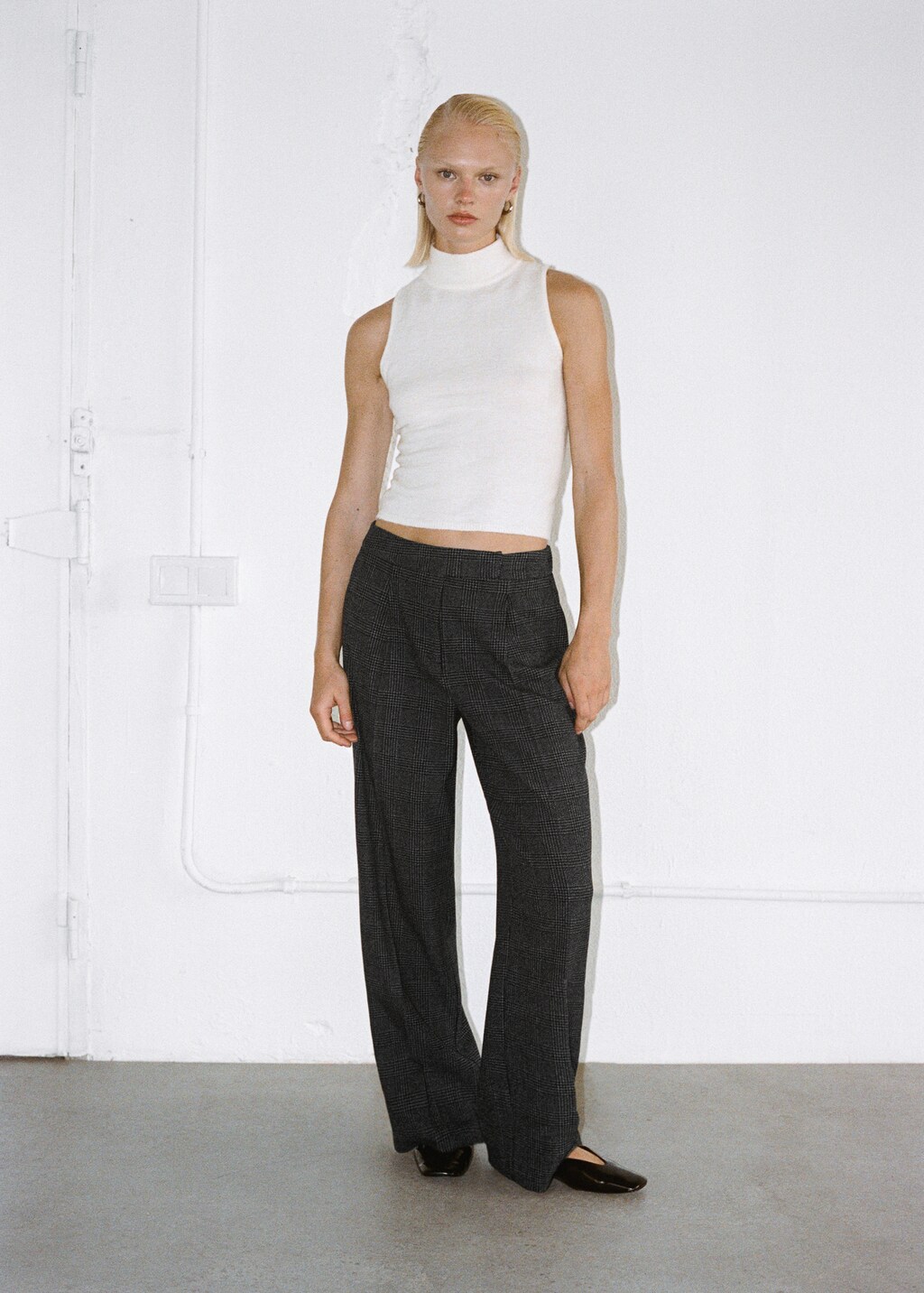 Tweed straight trousers - Women | MANGO USA Tweed straight trousers - Women | MANGO USA