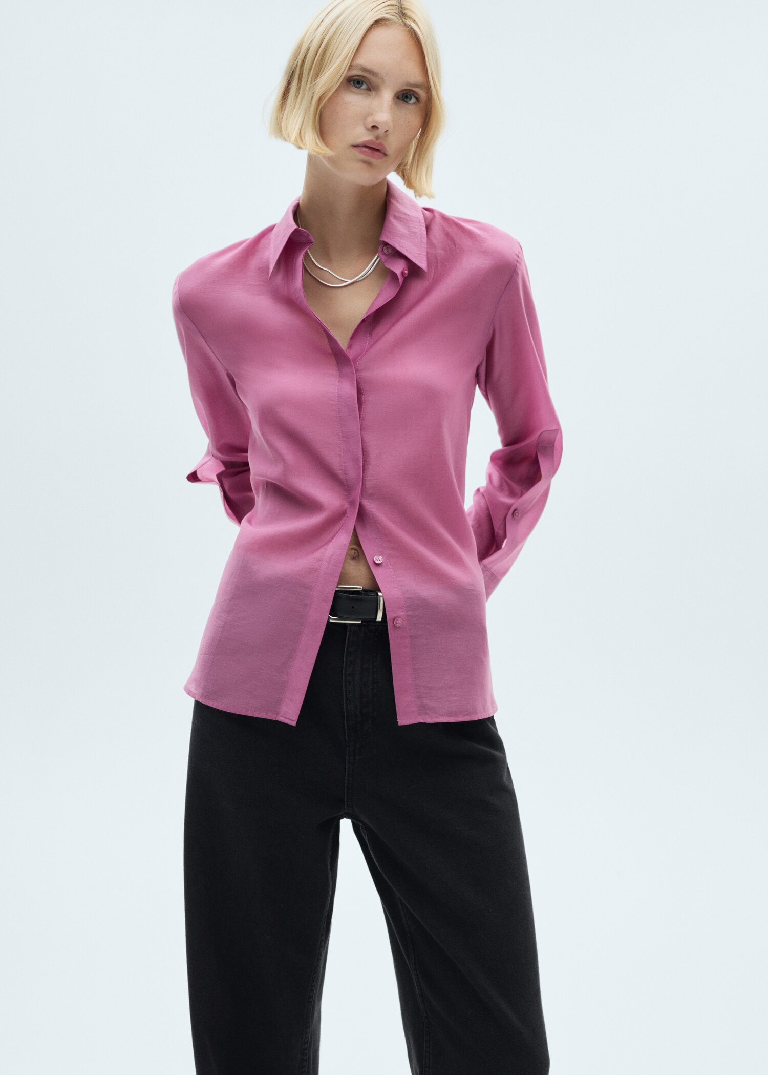 Satin lyocell shirt - Средний план
