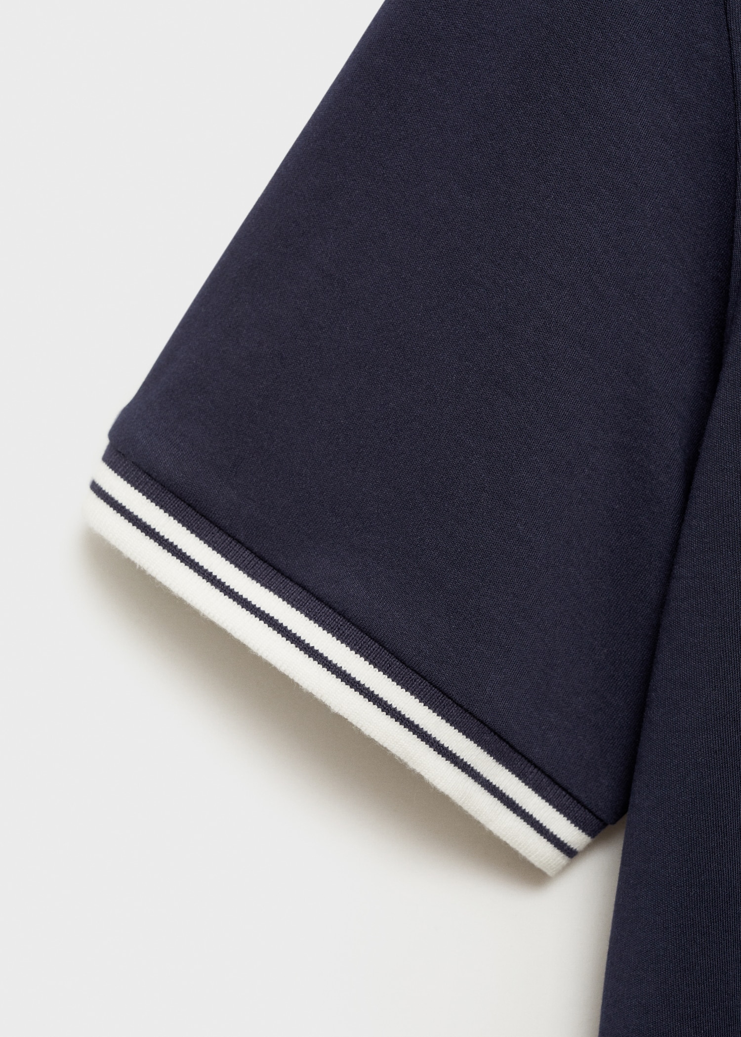 Polo 100 % coton liserés contrastants - Détail de l'article 0