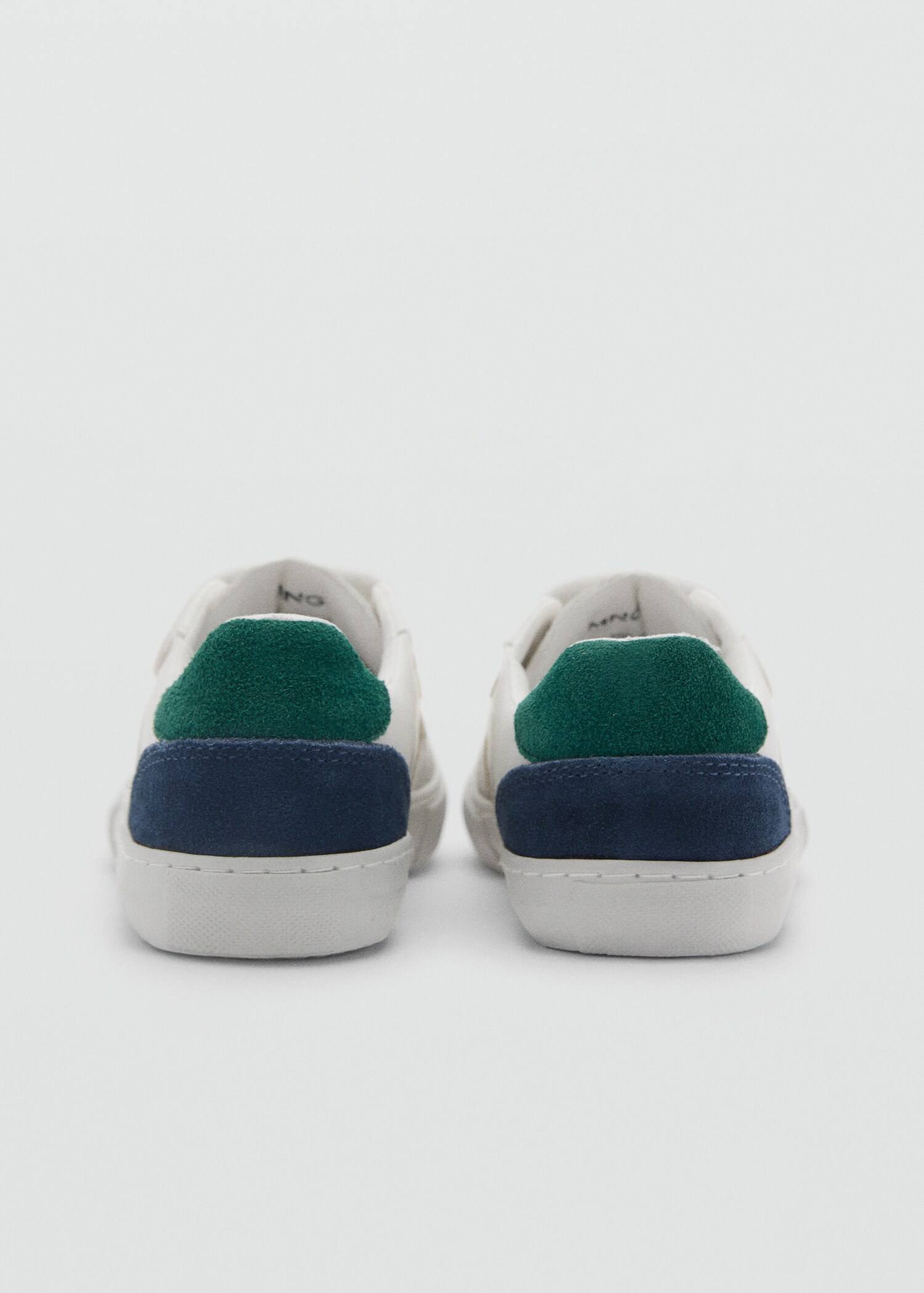 Velcro fastening straps sneakers - Details of the article 3