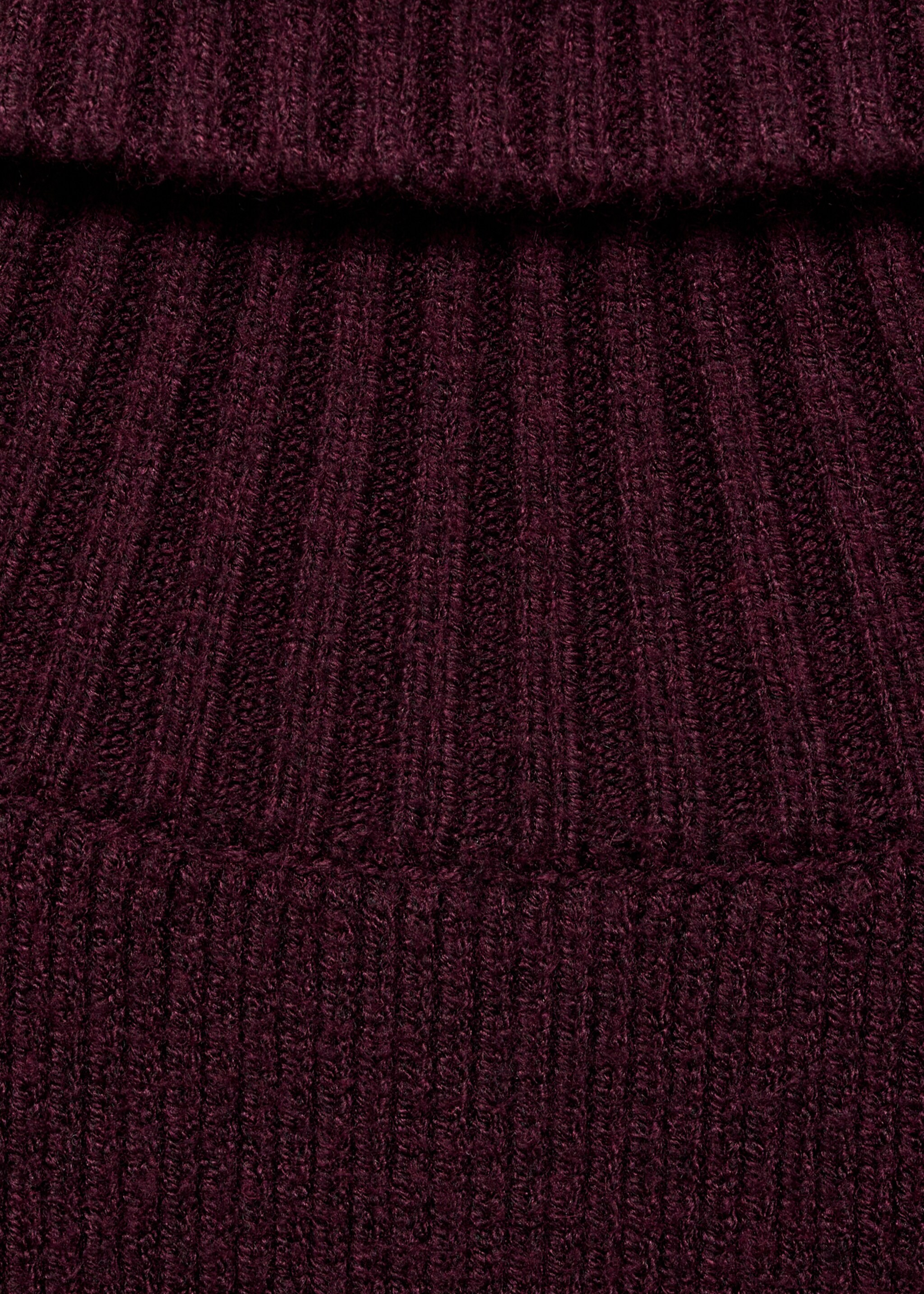 Short knitted turtleneck dress - Details of the article 8