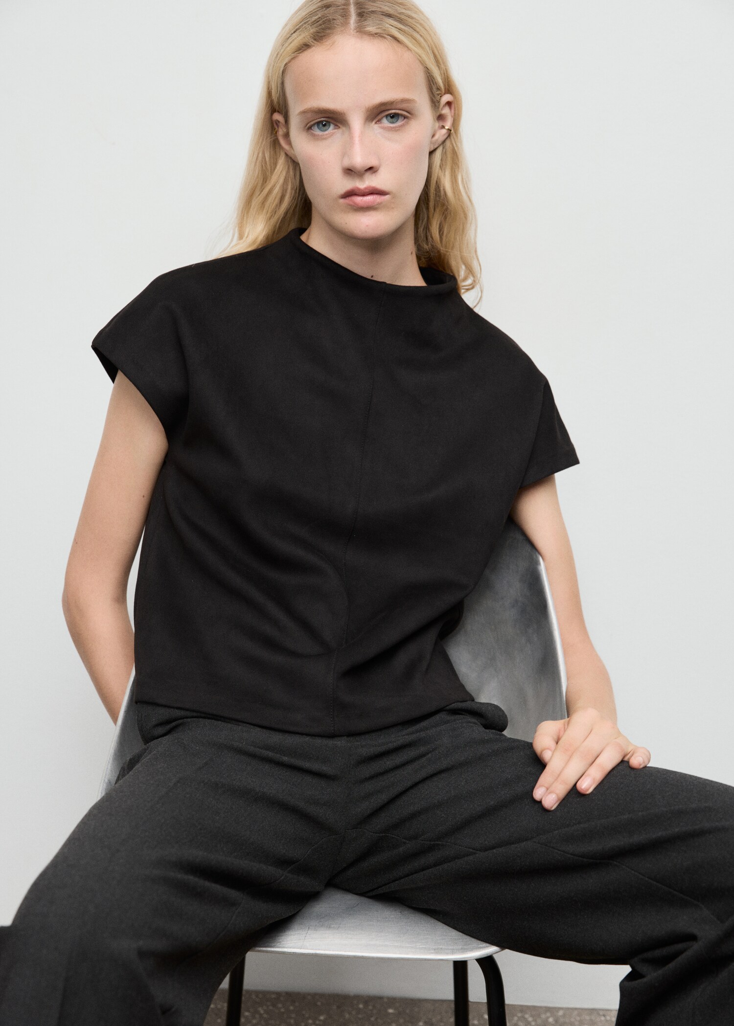 T-shirt simili-cuir - Plan moyen