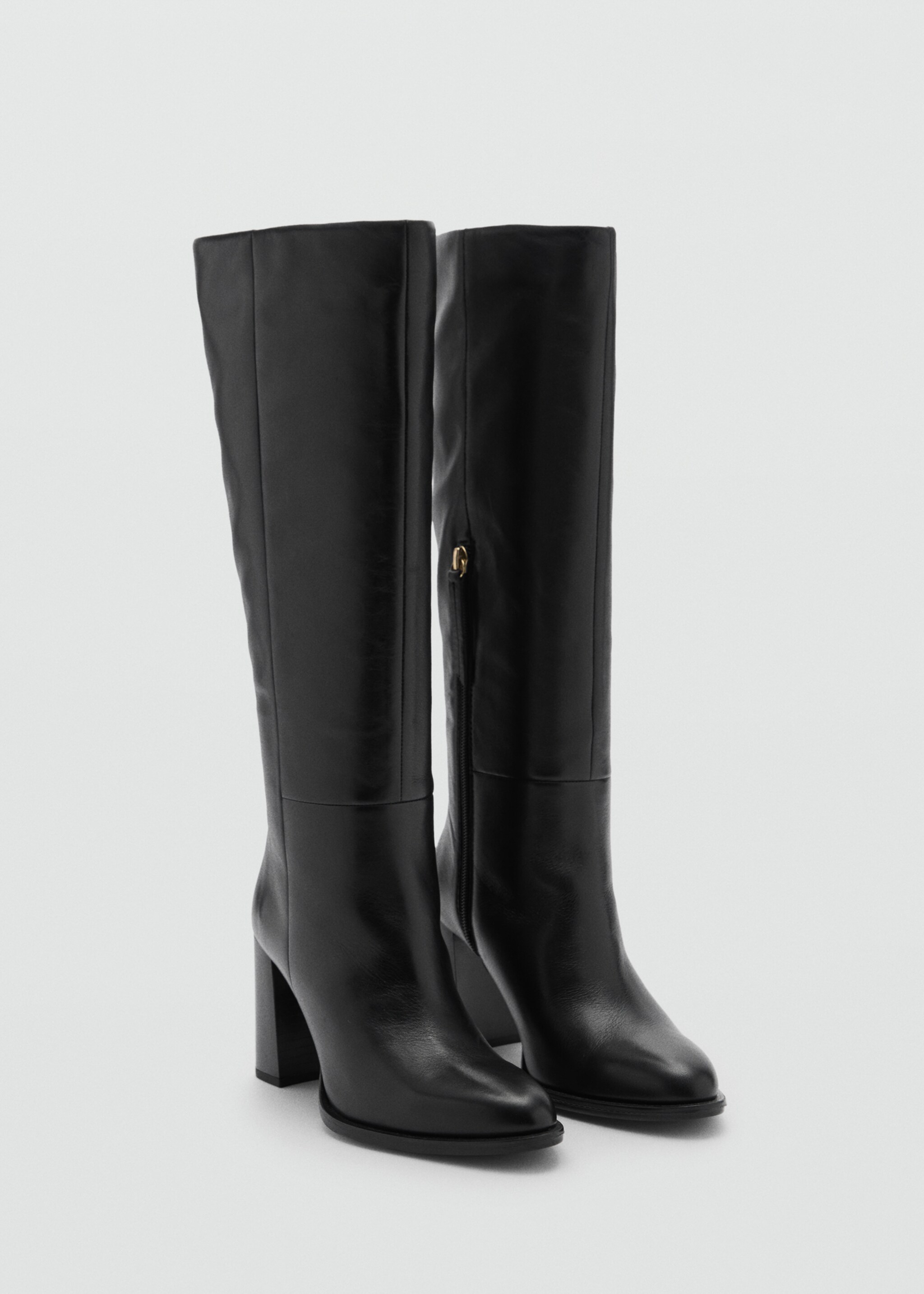 Bottes hautes talon cuir - Plan moyen