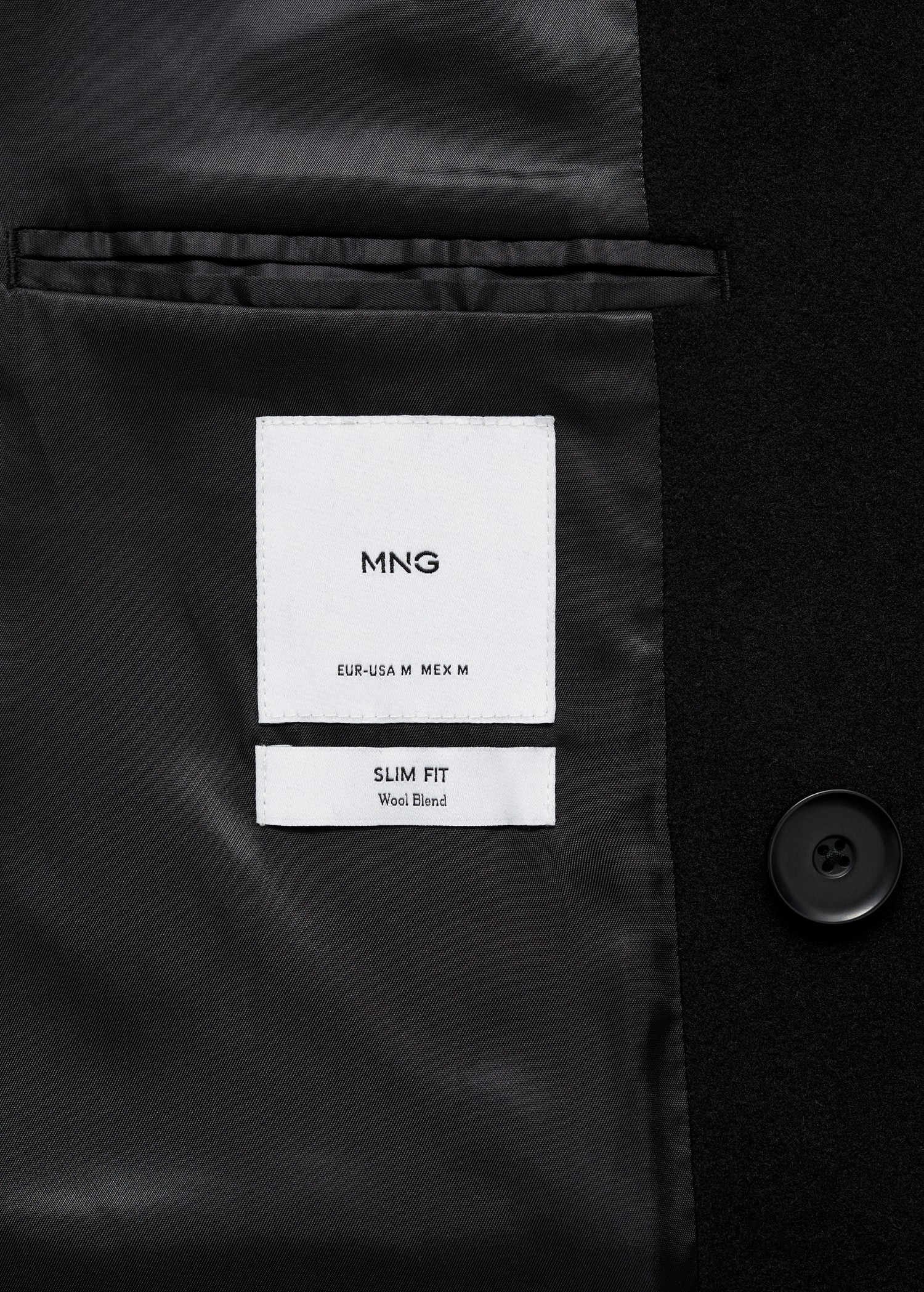 Recycled wool double-breasted coat - Details of the article 0