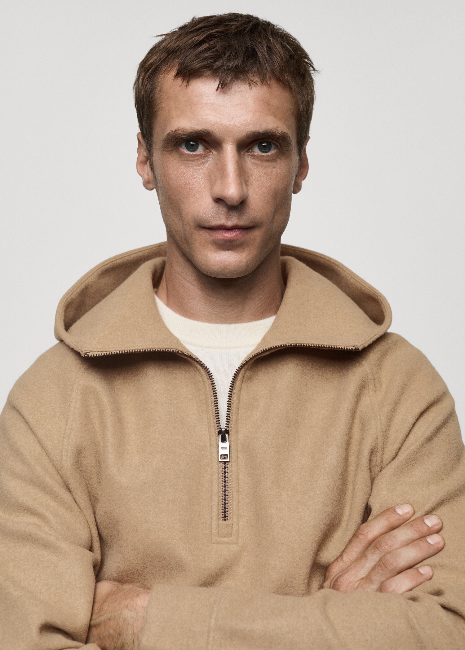 Hooded flannel sweatshirt - Details of the article 1