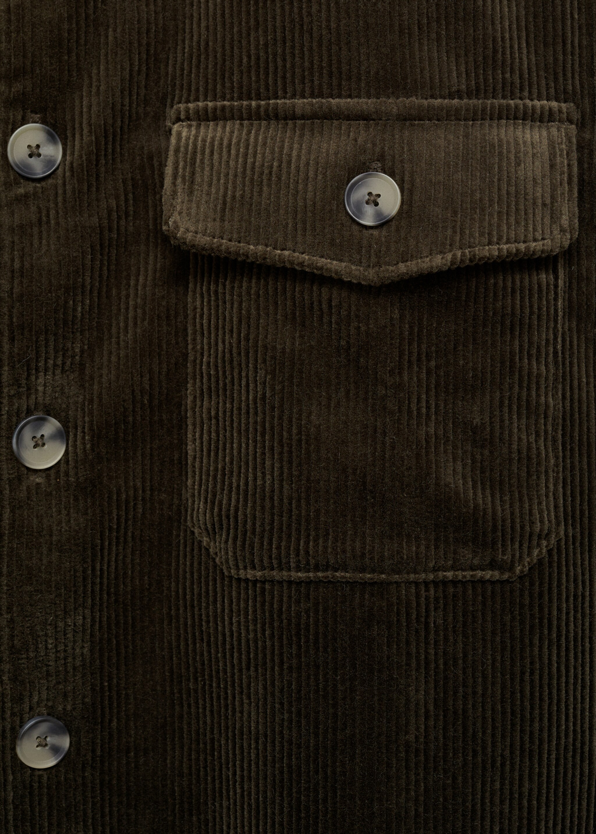 Corduroy overshirt with pockets - Details of the article 0, Khaki. Ref: 77077921-00.