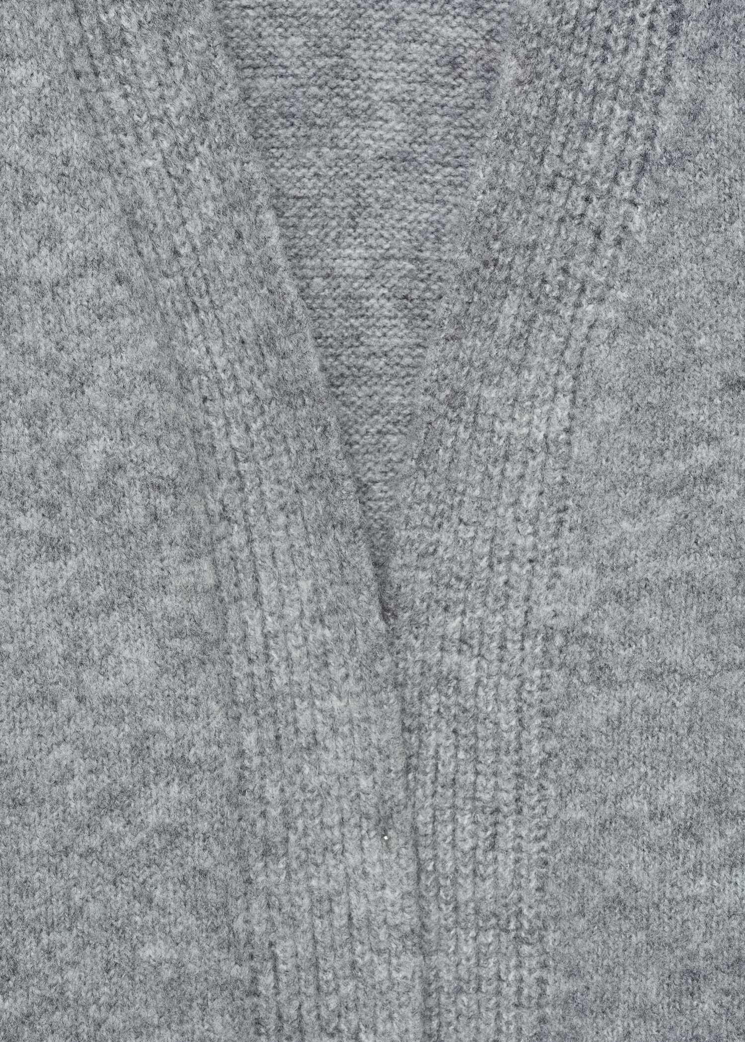 V-neck knitted cardigan - Details of the article 8