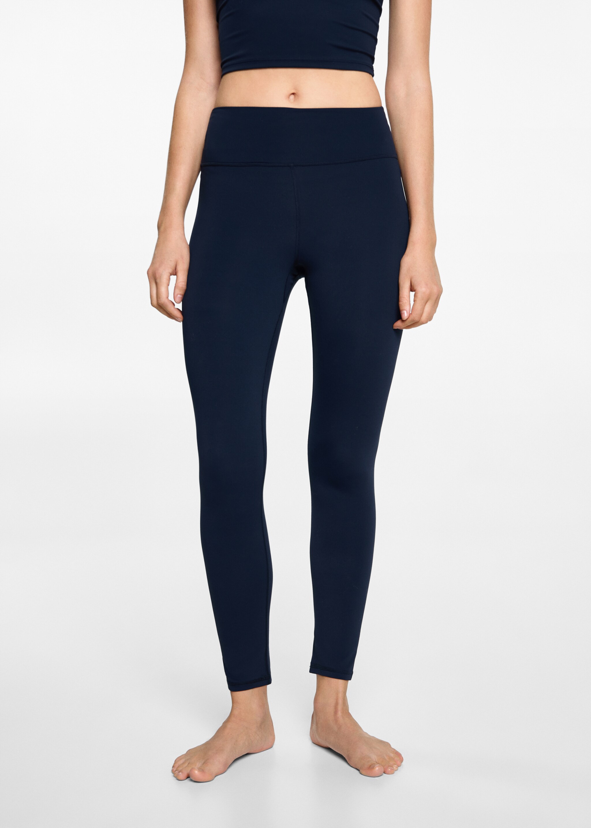Sporty leggings - Середній план