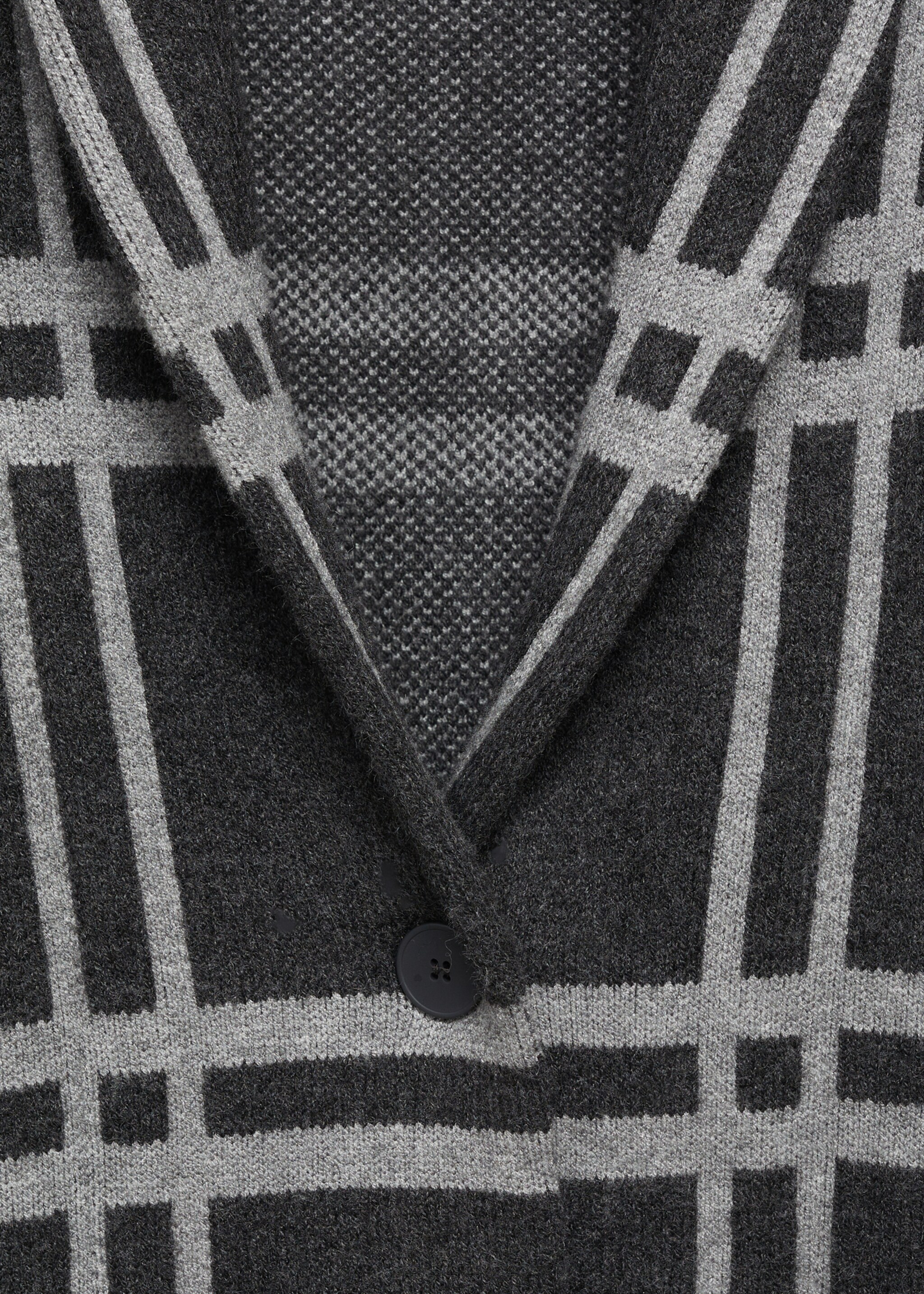 Karierter Strickmantel - Detail des Artikels 8