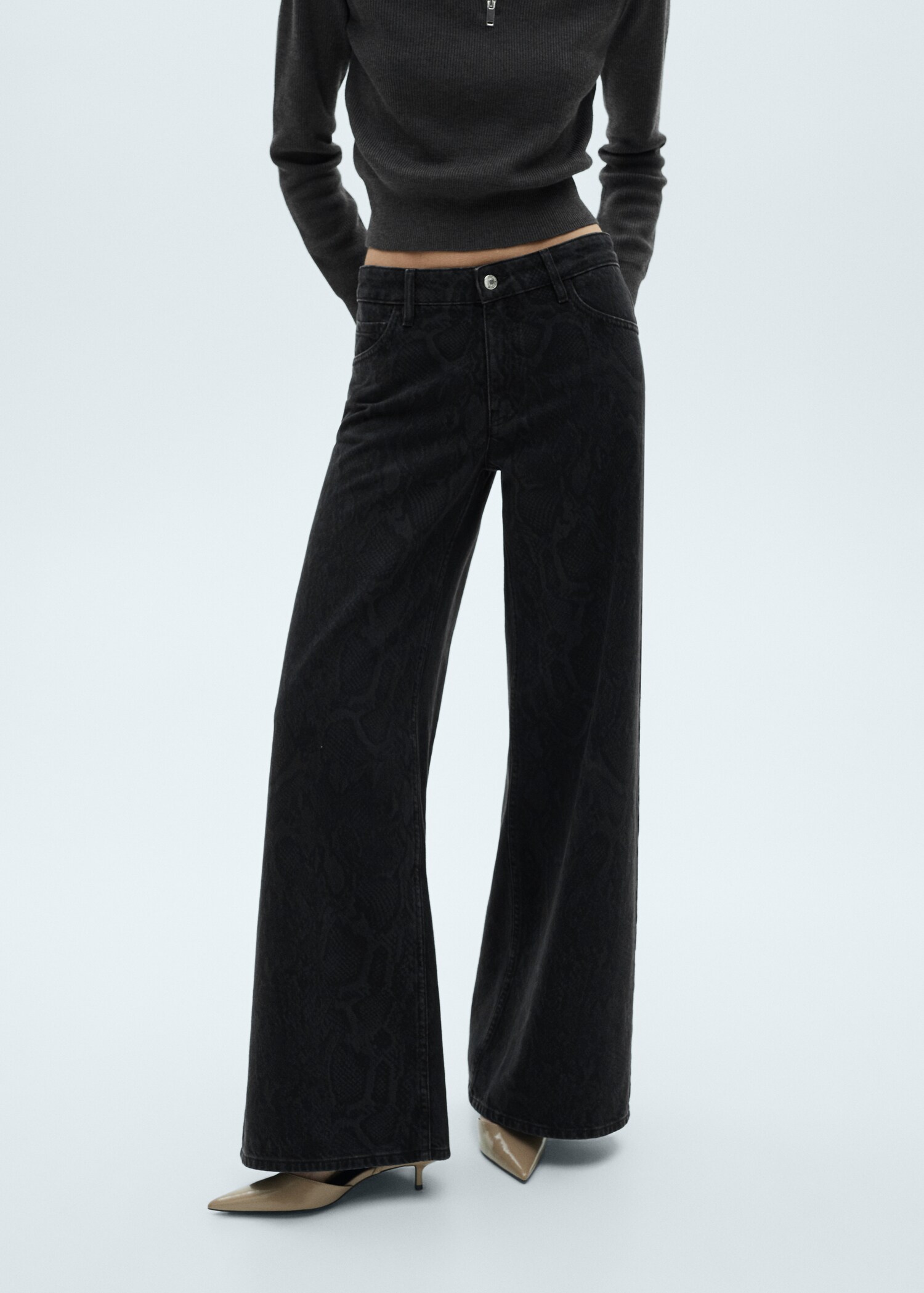 Jeans efecto serpiente - Plano medio