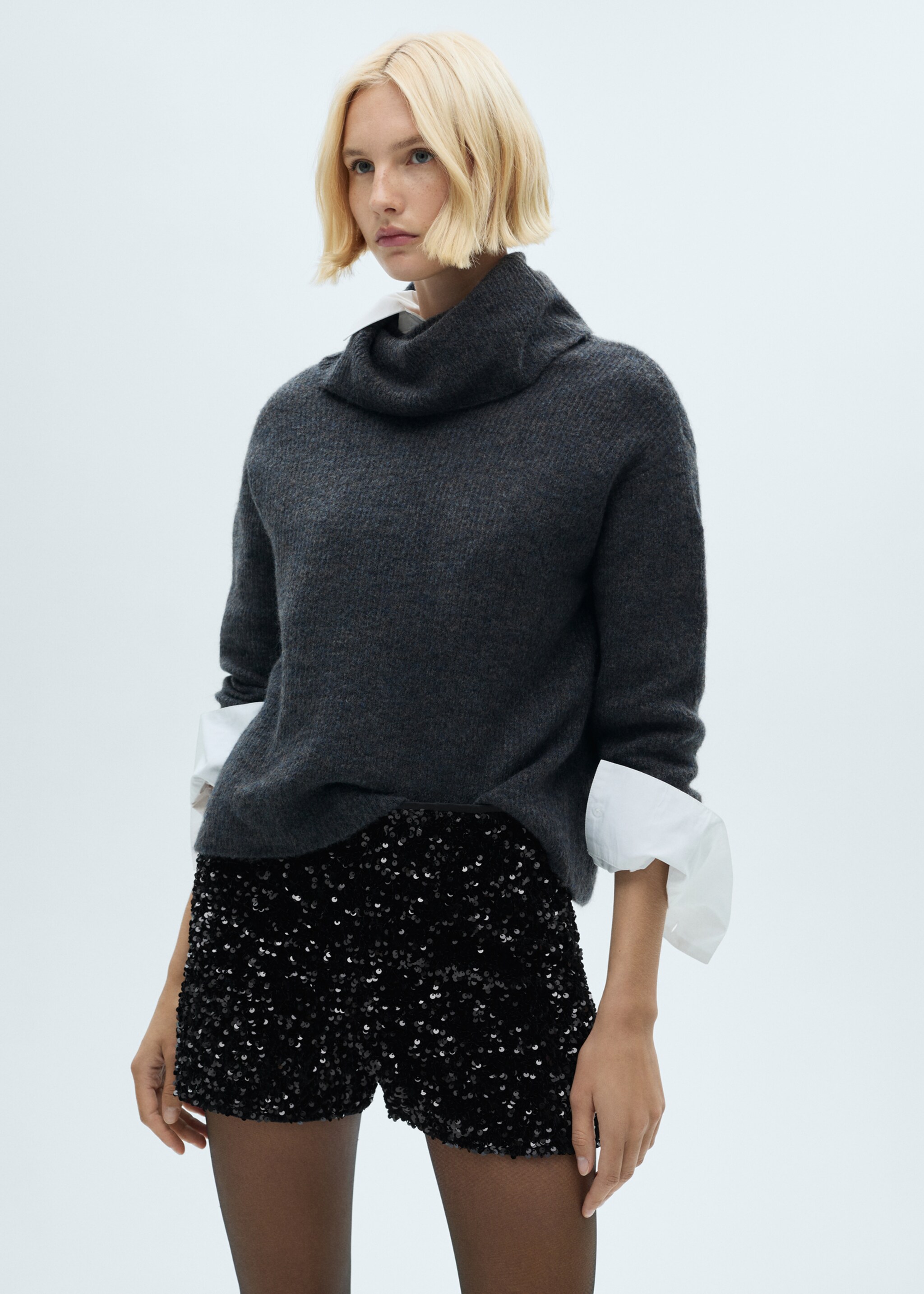 Sequin shorts - Details of the article 2