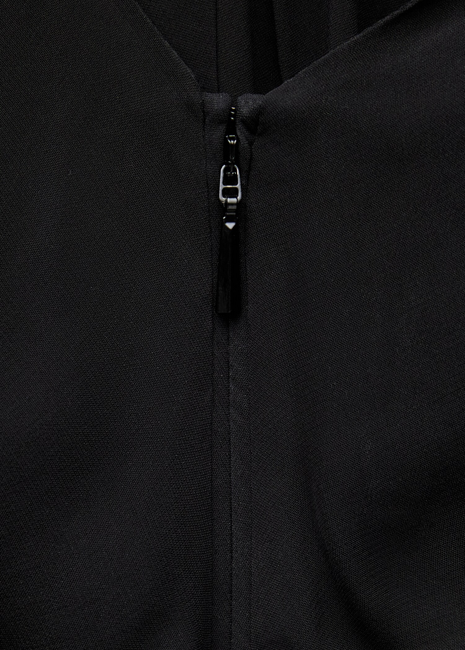 Asymmetrical pleated dress - Details of the article 0