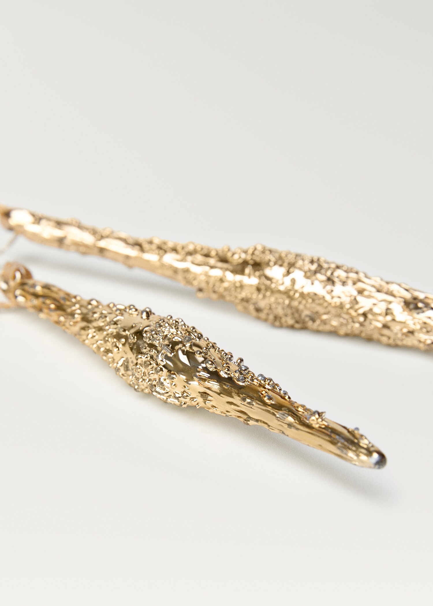 Teardrop Design Tree Ornament - Details of the article 2