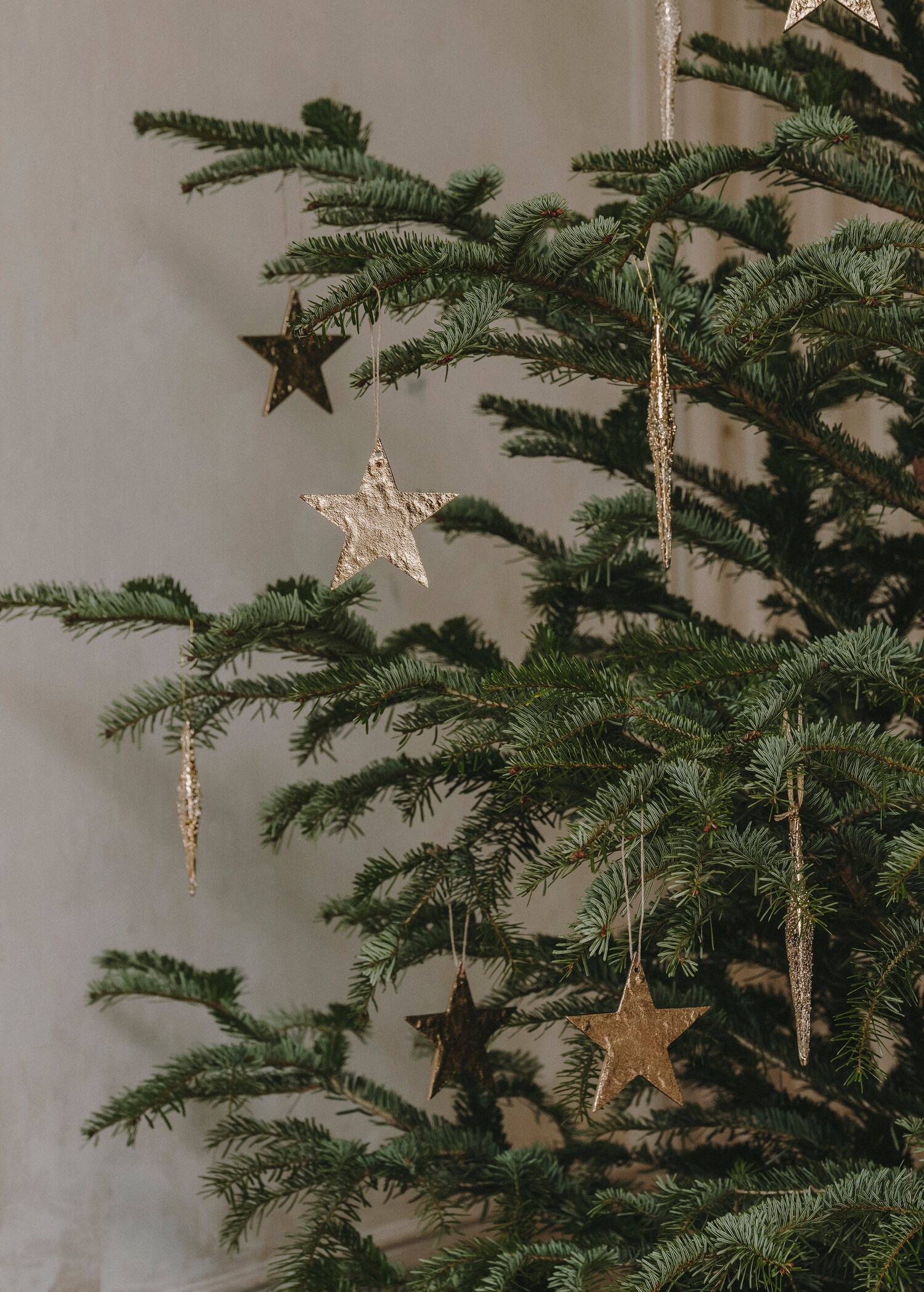 Teardrop Design Tree Ornament - Details of the article 6