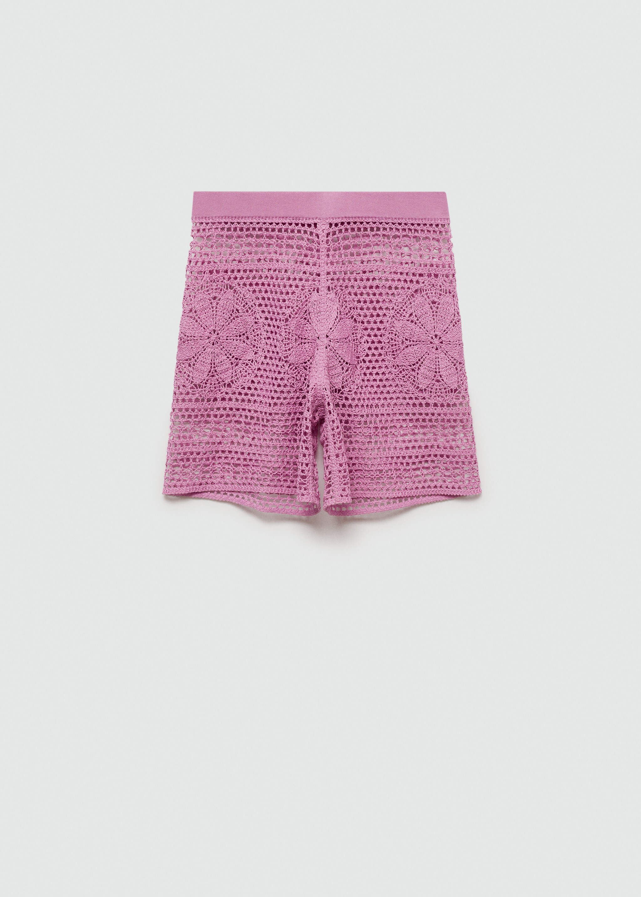 Crochet shorts with flowers - Article without model
