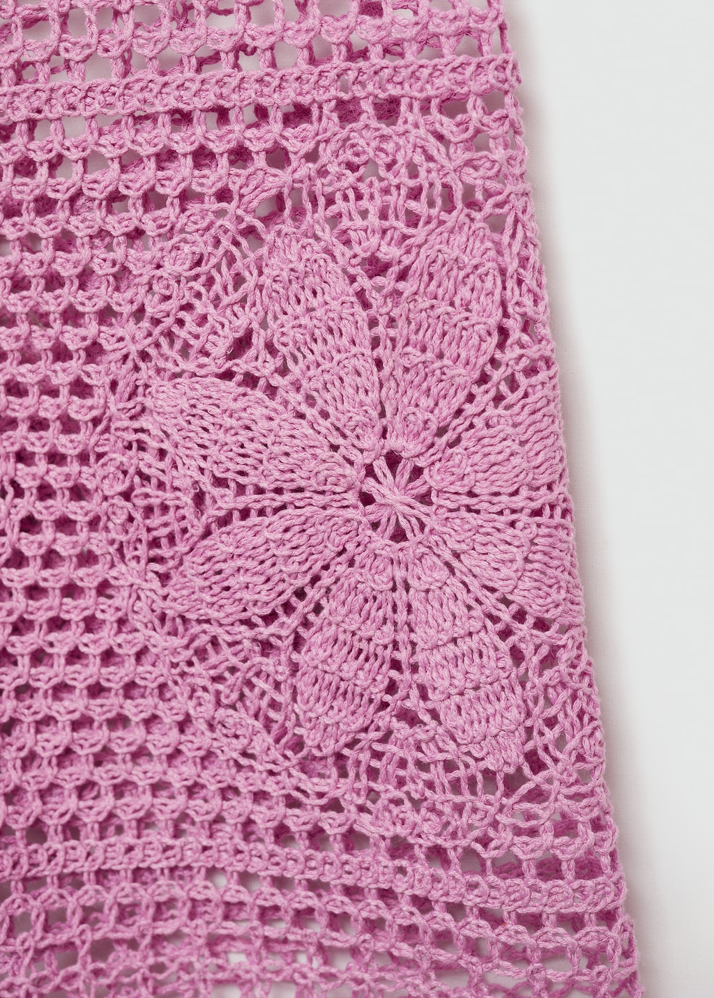 Mango Crochet shorts with flowers
