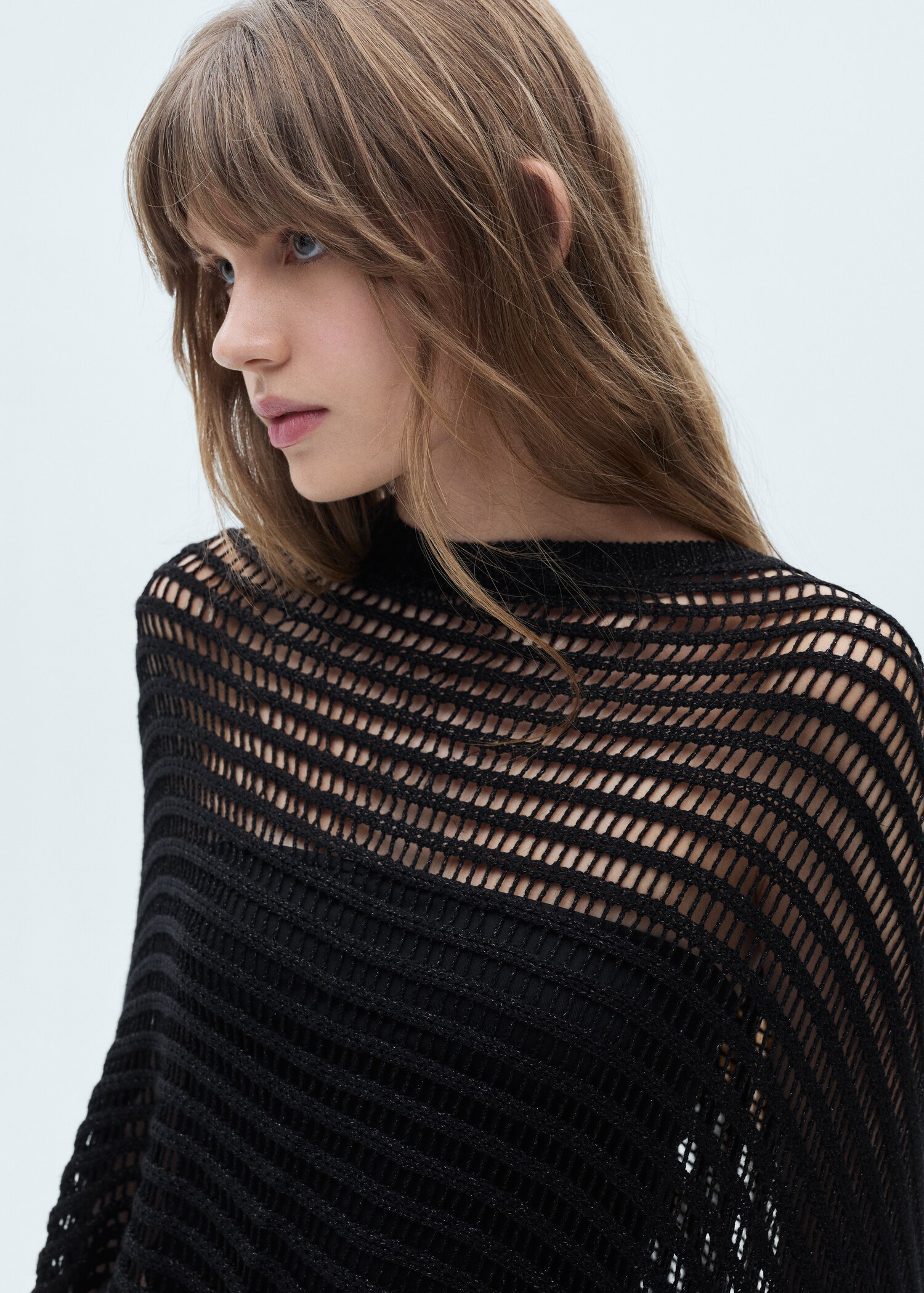 Crochet lurex cape - Details of the article 1