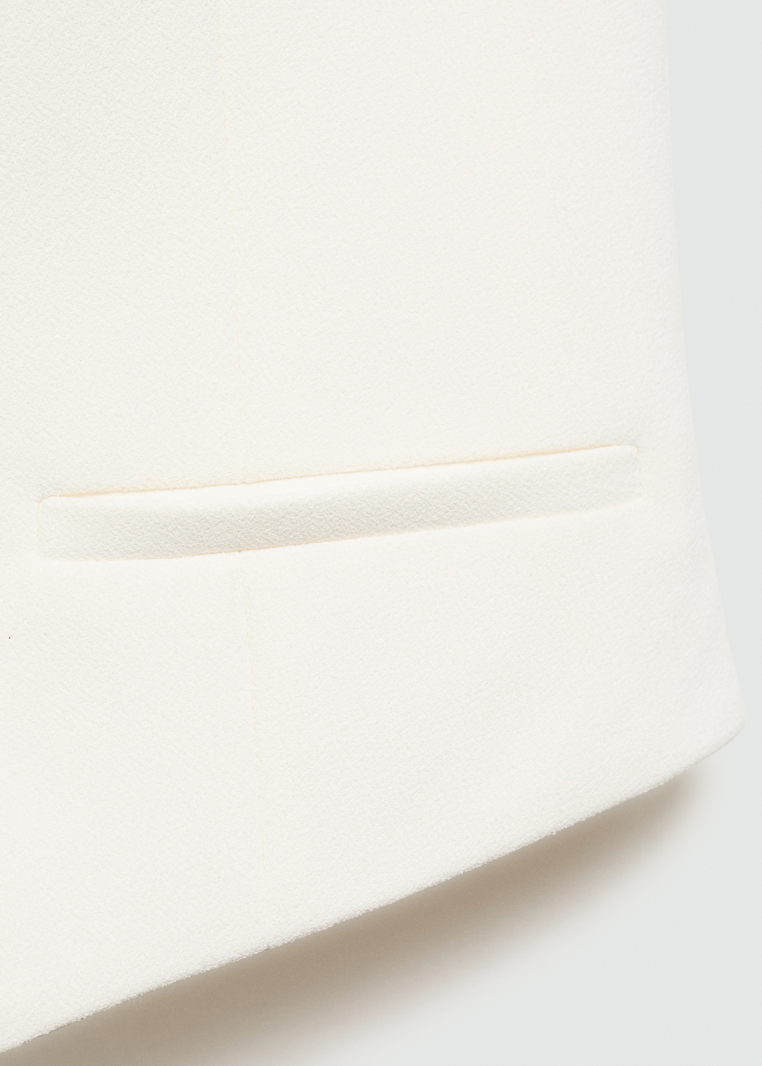 Halter-neck gilet with buttons