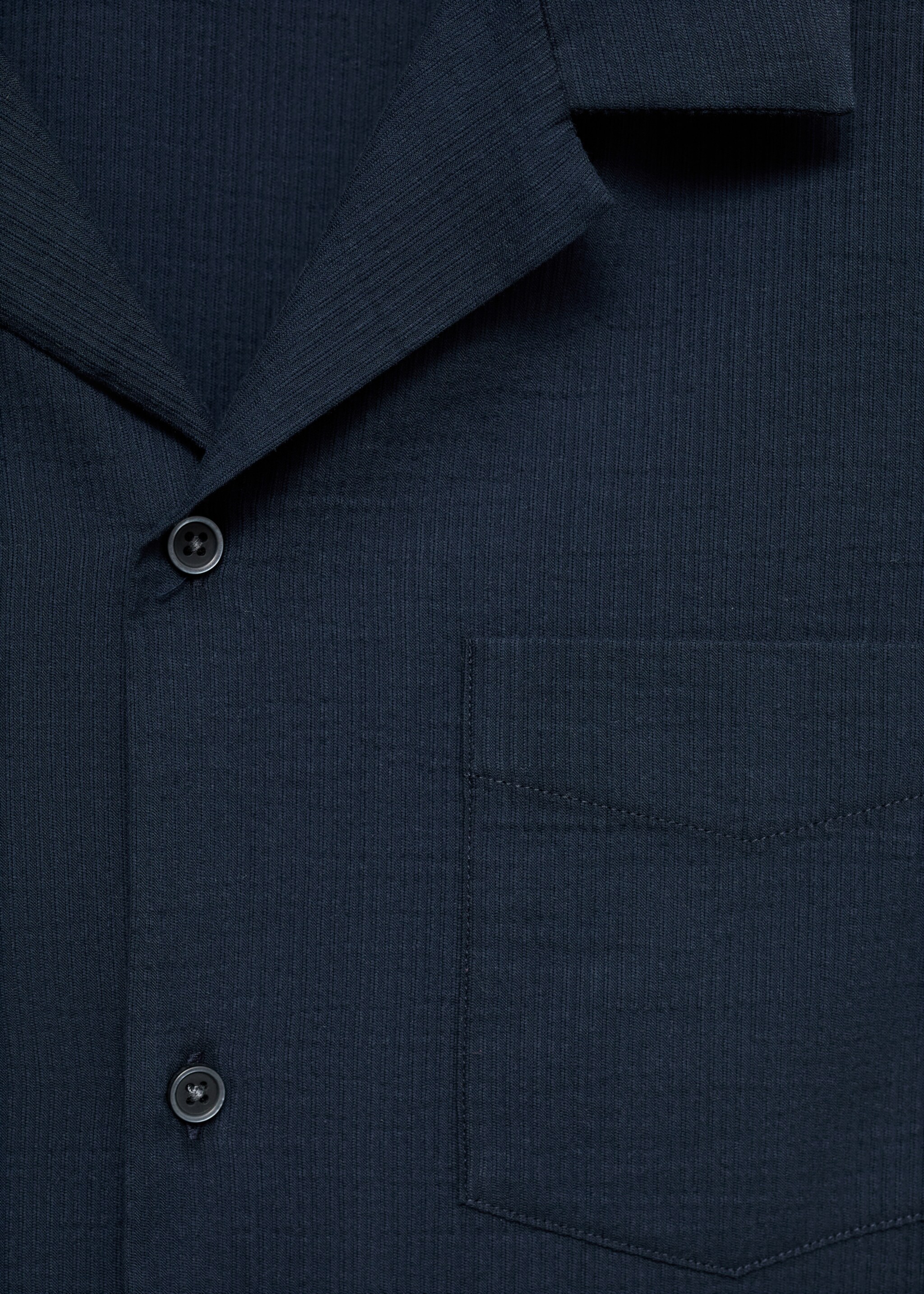 Chemise regular-fit 100 % coton seersucker - Détail de l'article 8, Bleu marine foncé. Ref: 77080571-00.