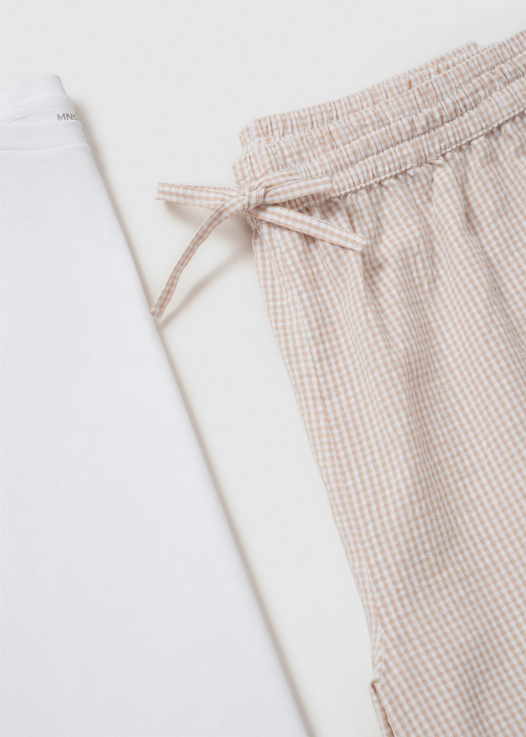 Two-piece cotton pyjamas - Details of the article 8