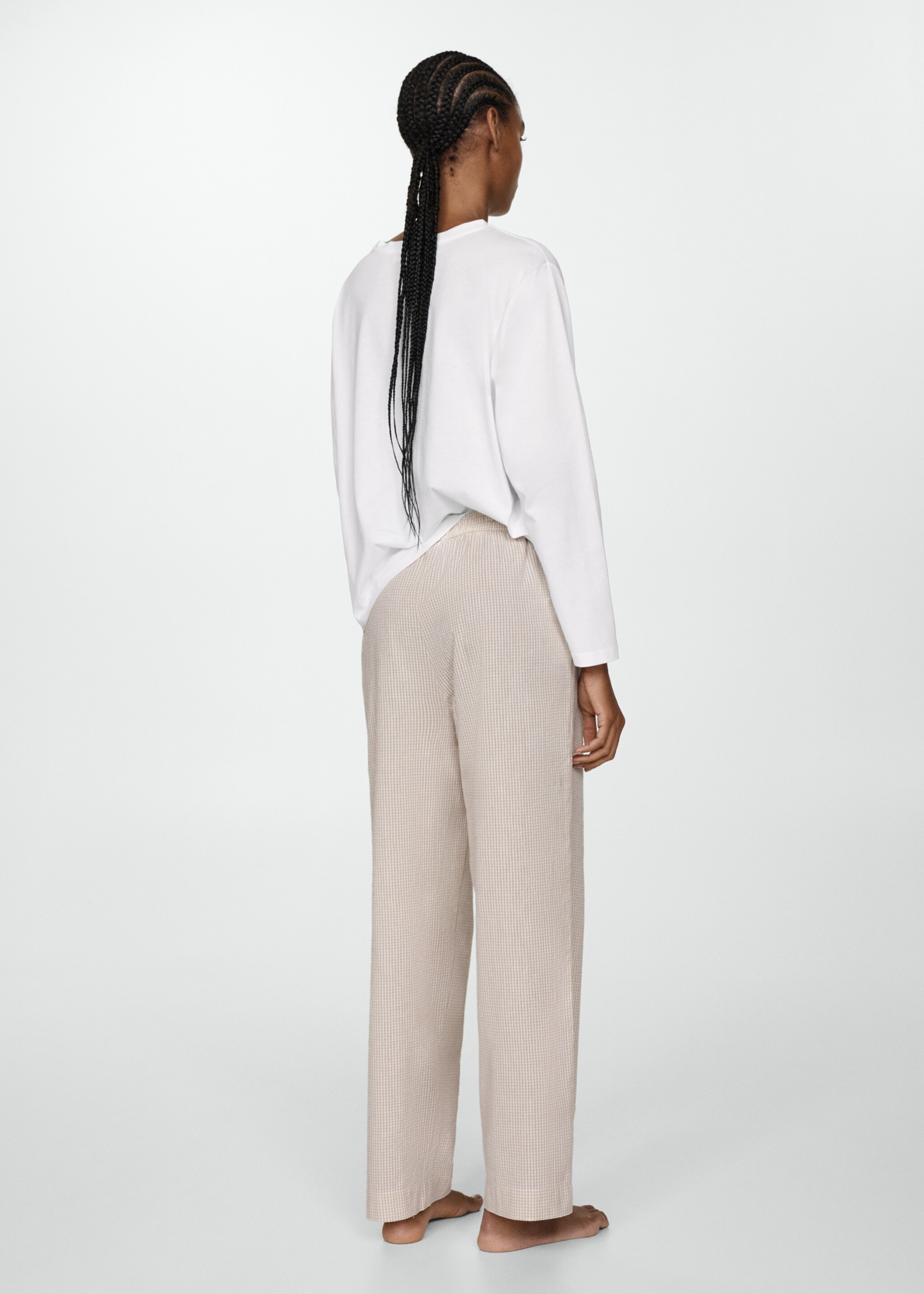 Two-piece cotton pyjamas - Reverse of the article